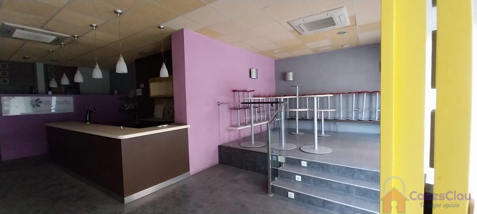 For rent of commercial in Almazora
