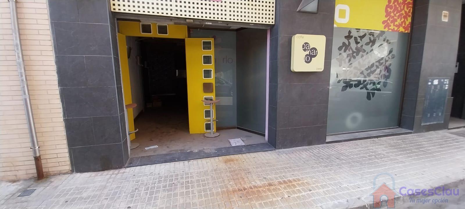 For rent of commercial in Almazora
