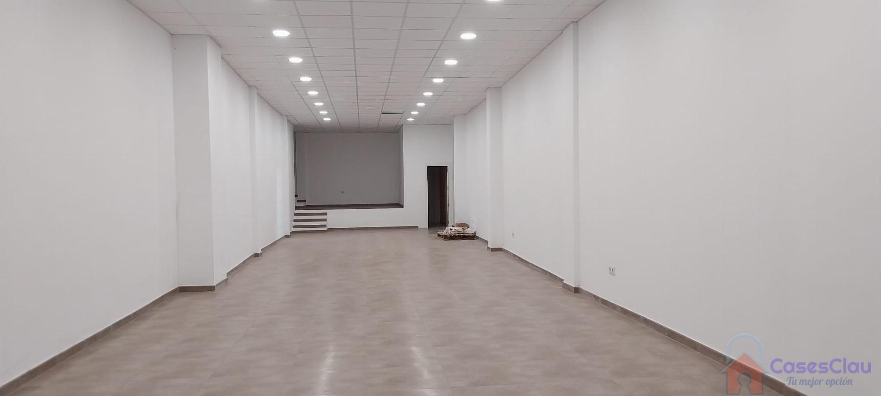 For rent of commercial in Castellón