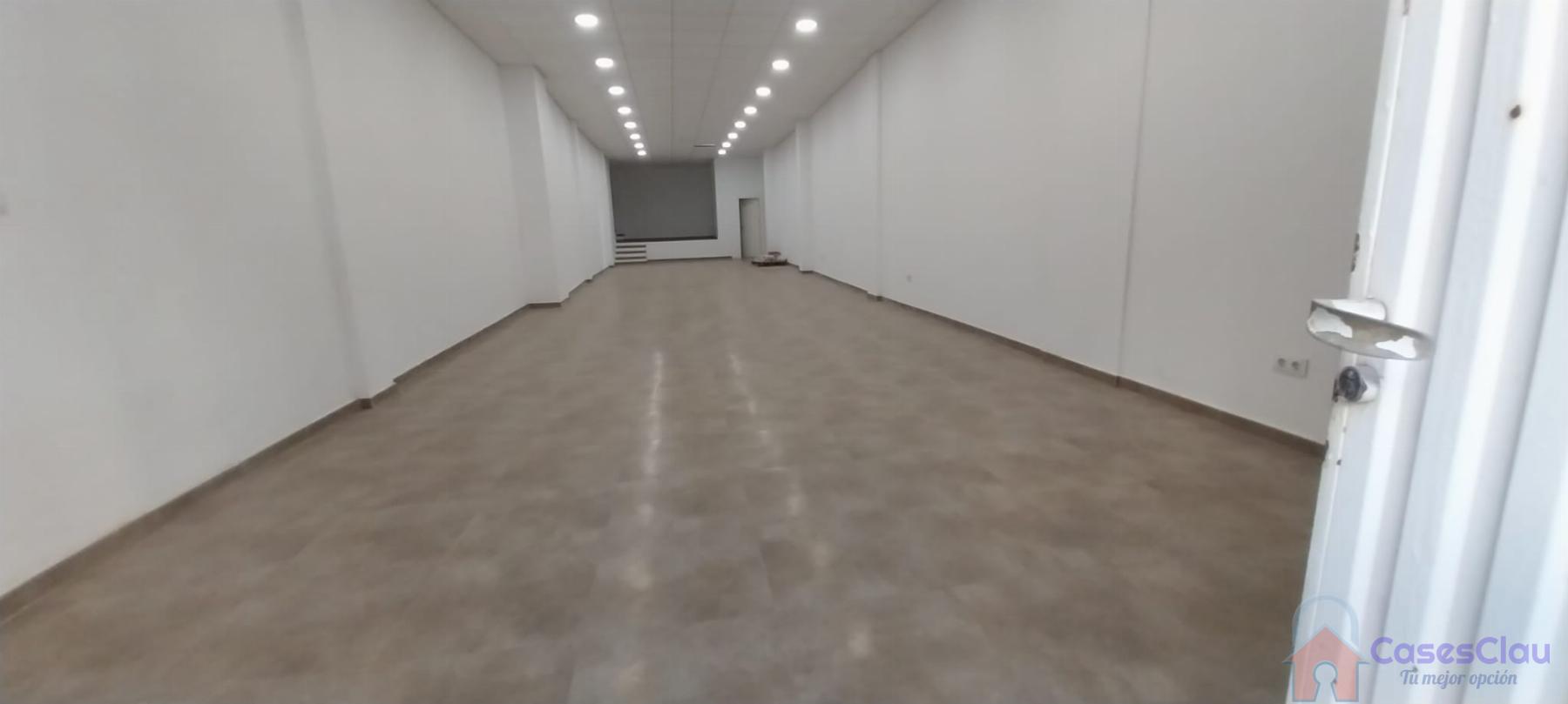 For rent of commercial in Castellón