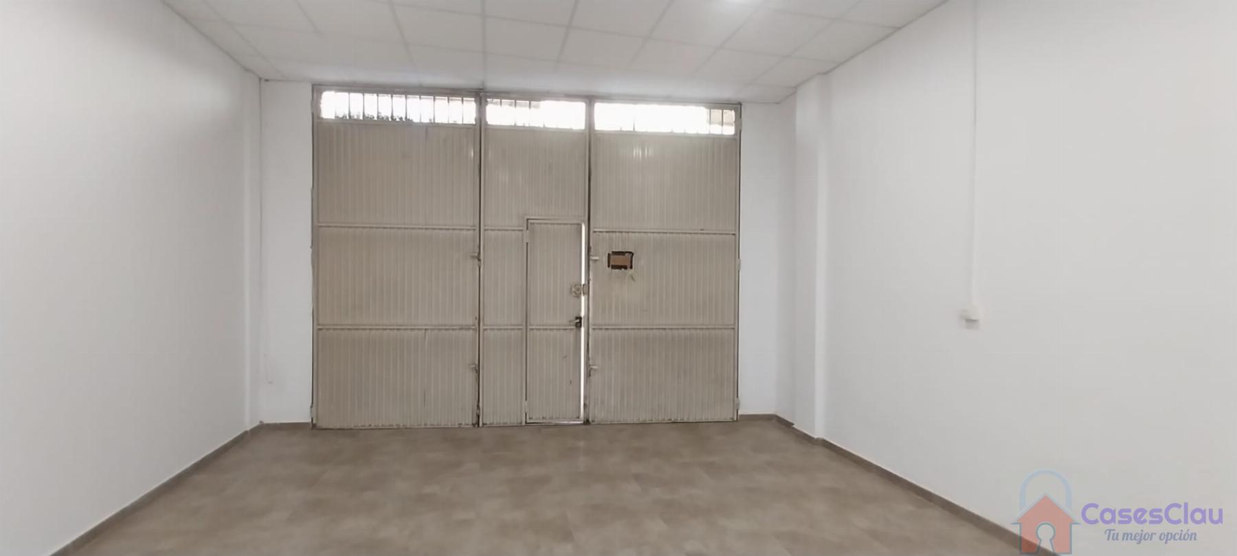For rent of commercial in Castellón