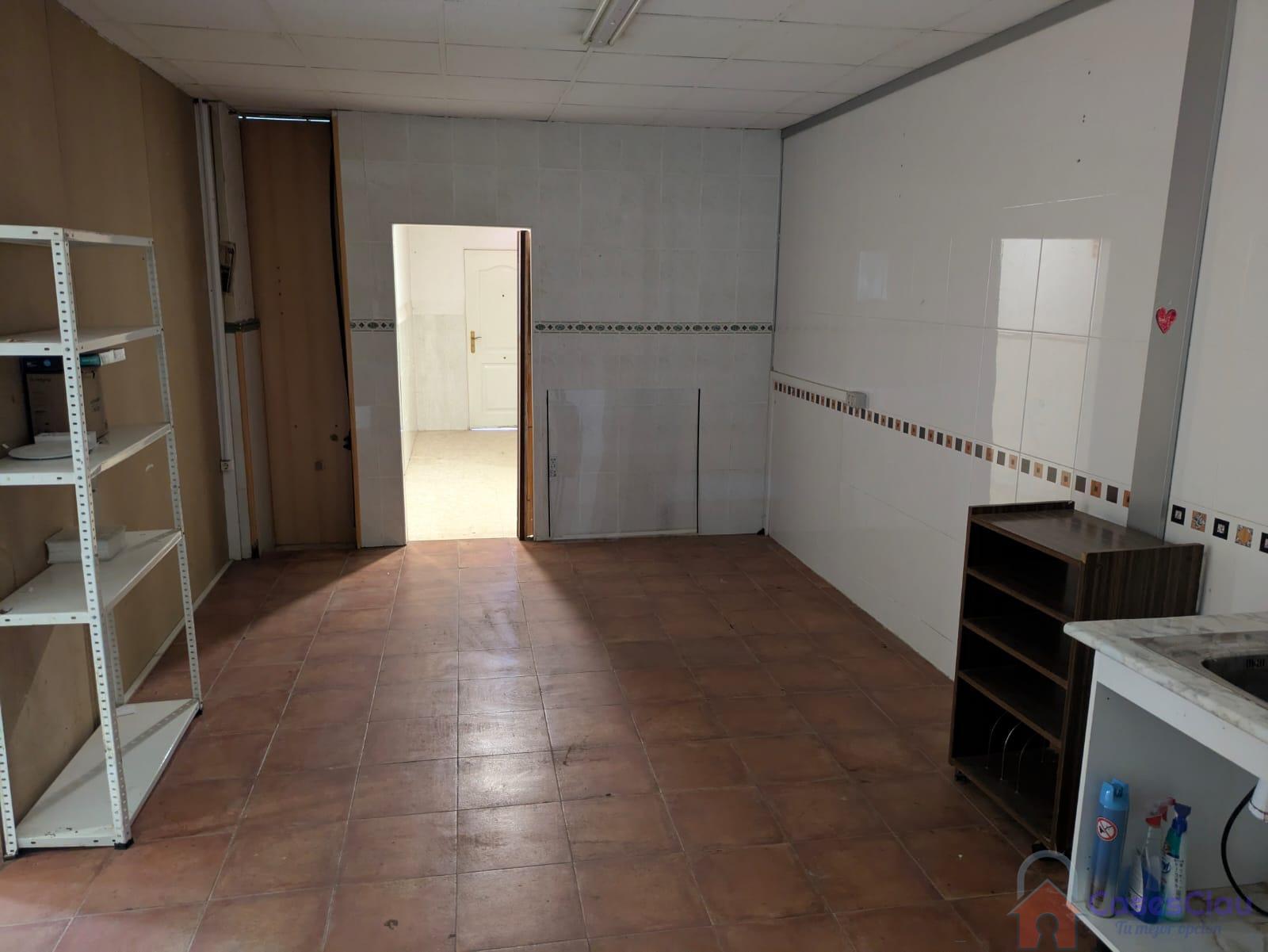 Alquiler de local comercial en Castellón