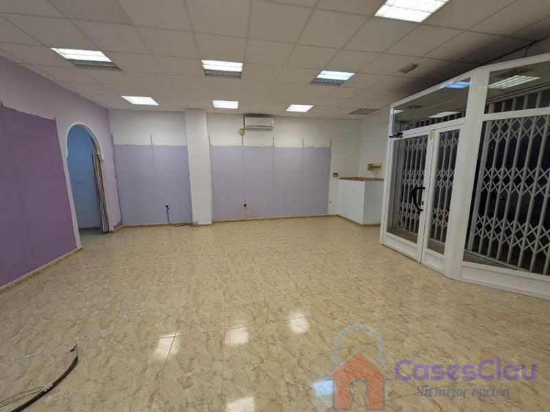 For rent of premises in Castellón