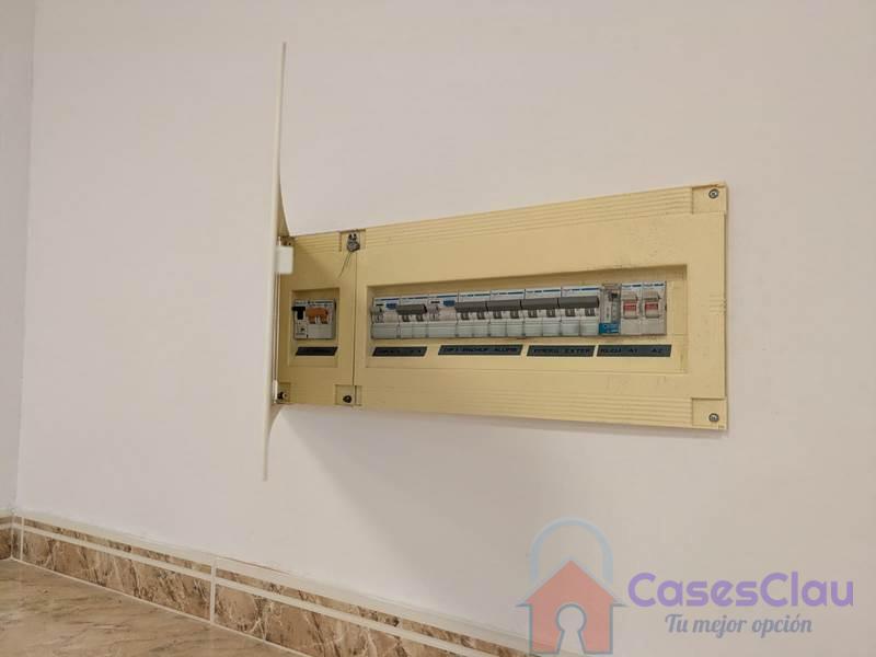 For rent of premises in Castellón