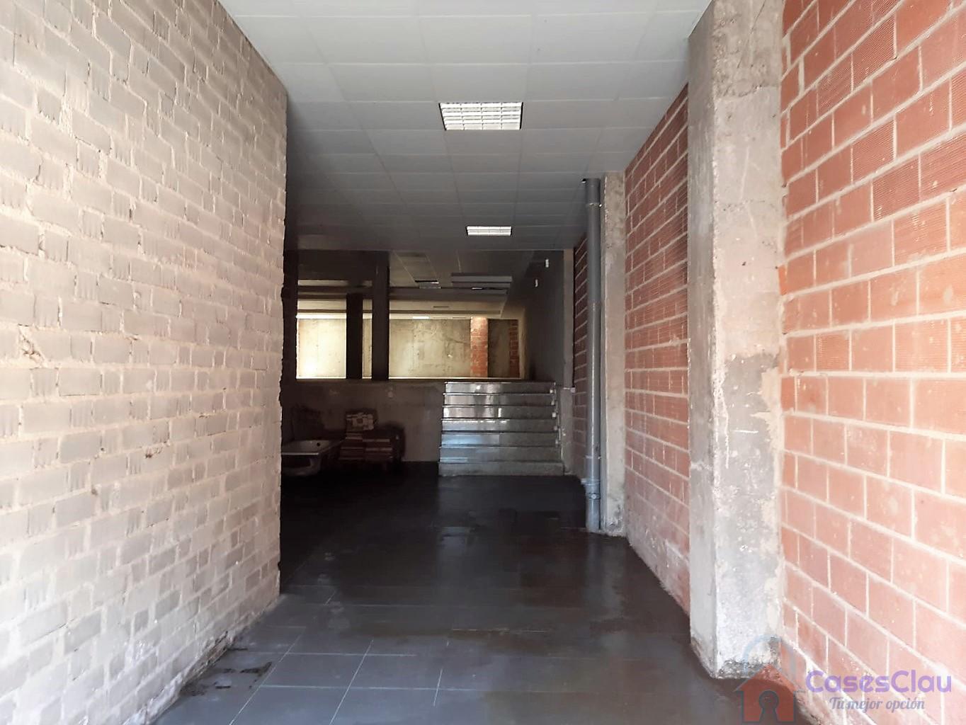 Venta de local en Cabanes