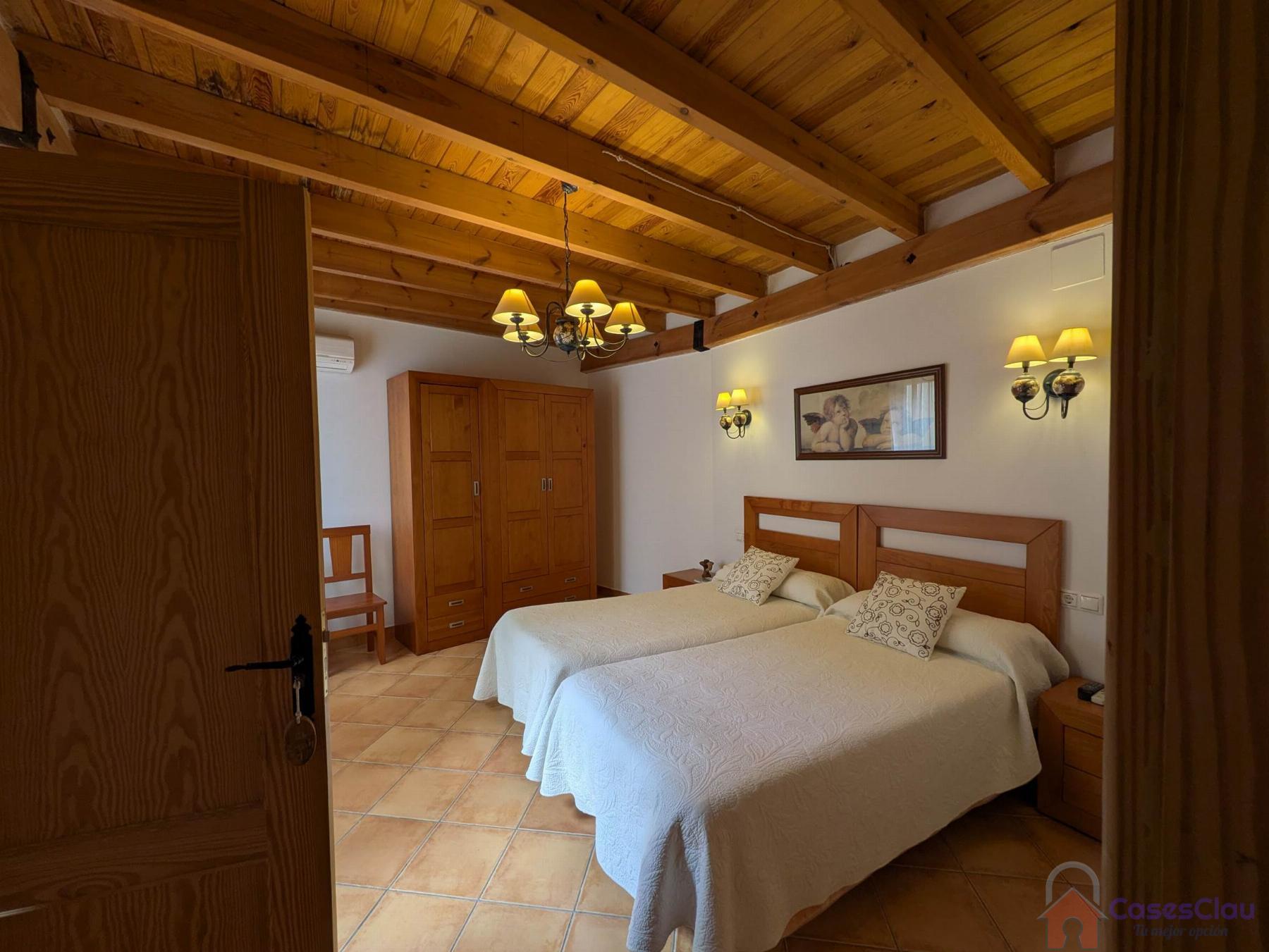 Venta de hotel en Cabanes