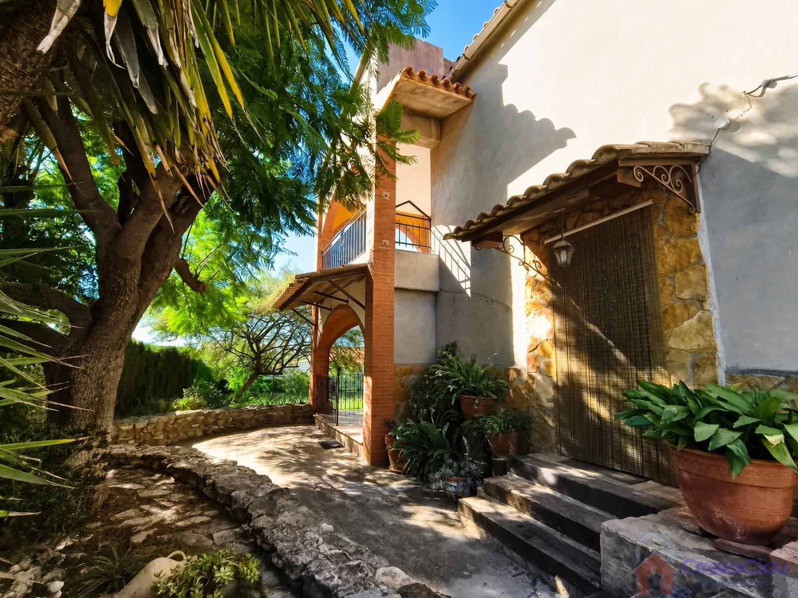 Venta de casa en Borriol