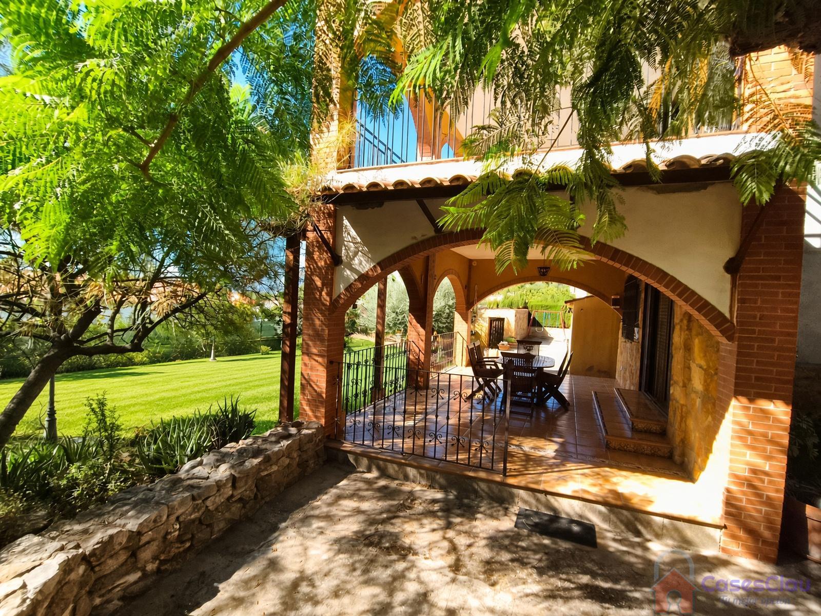 Venta de casa en Borriol