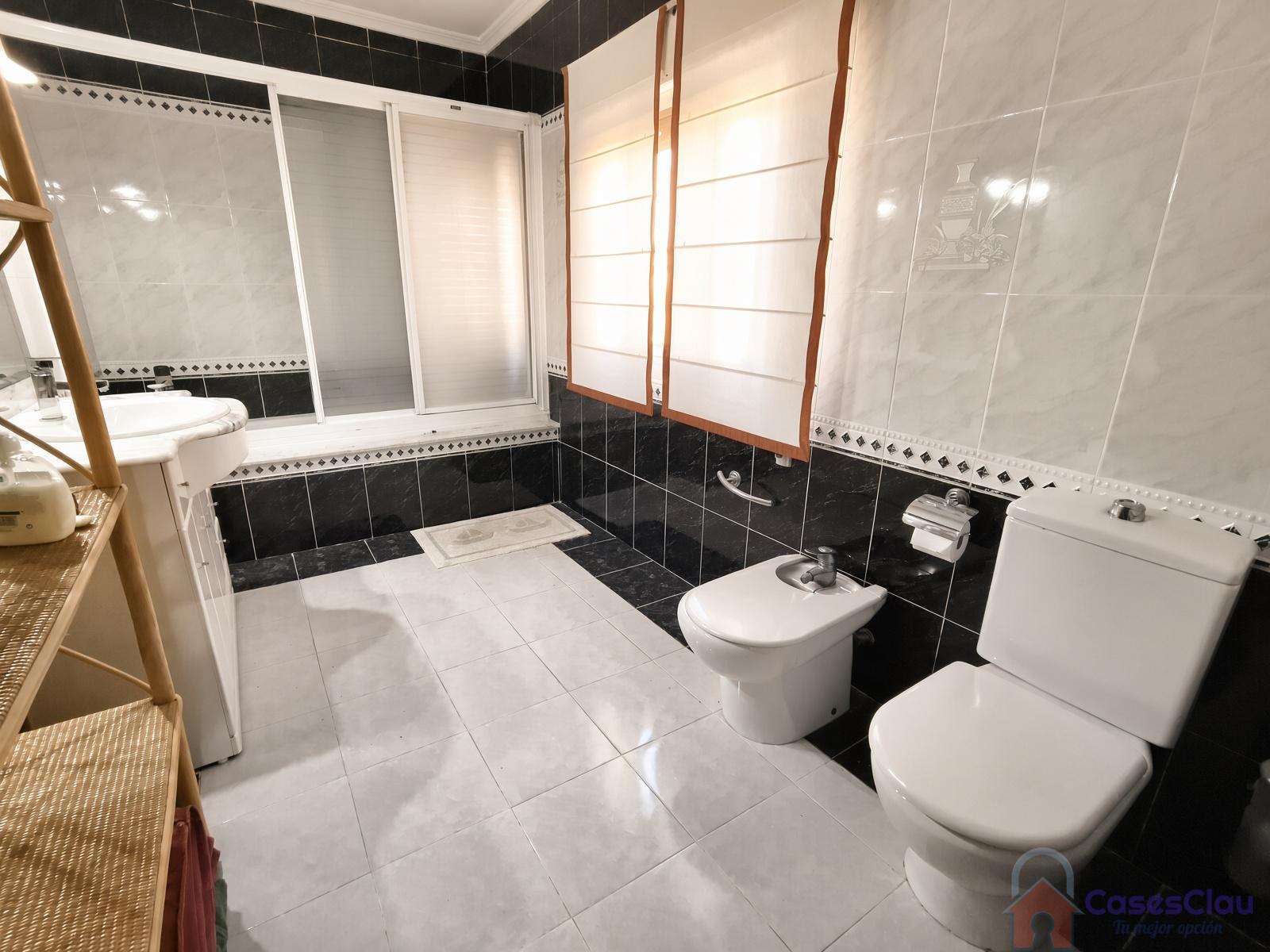 Venta de casa en Borriol