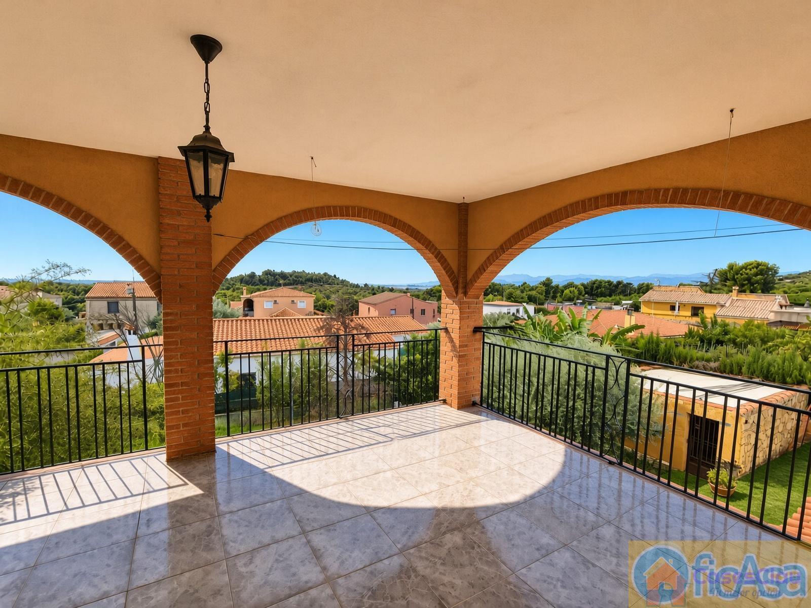 Venta de casa en Borriol