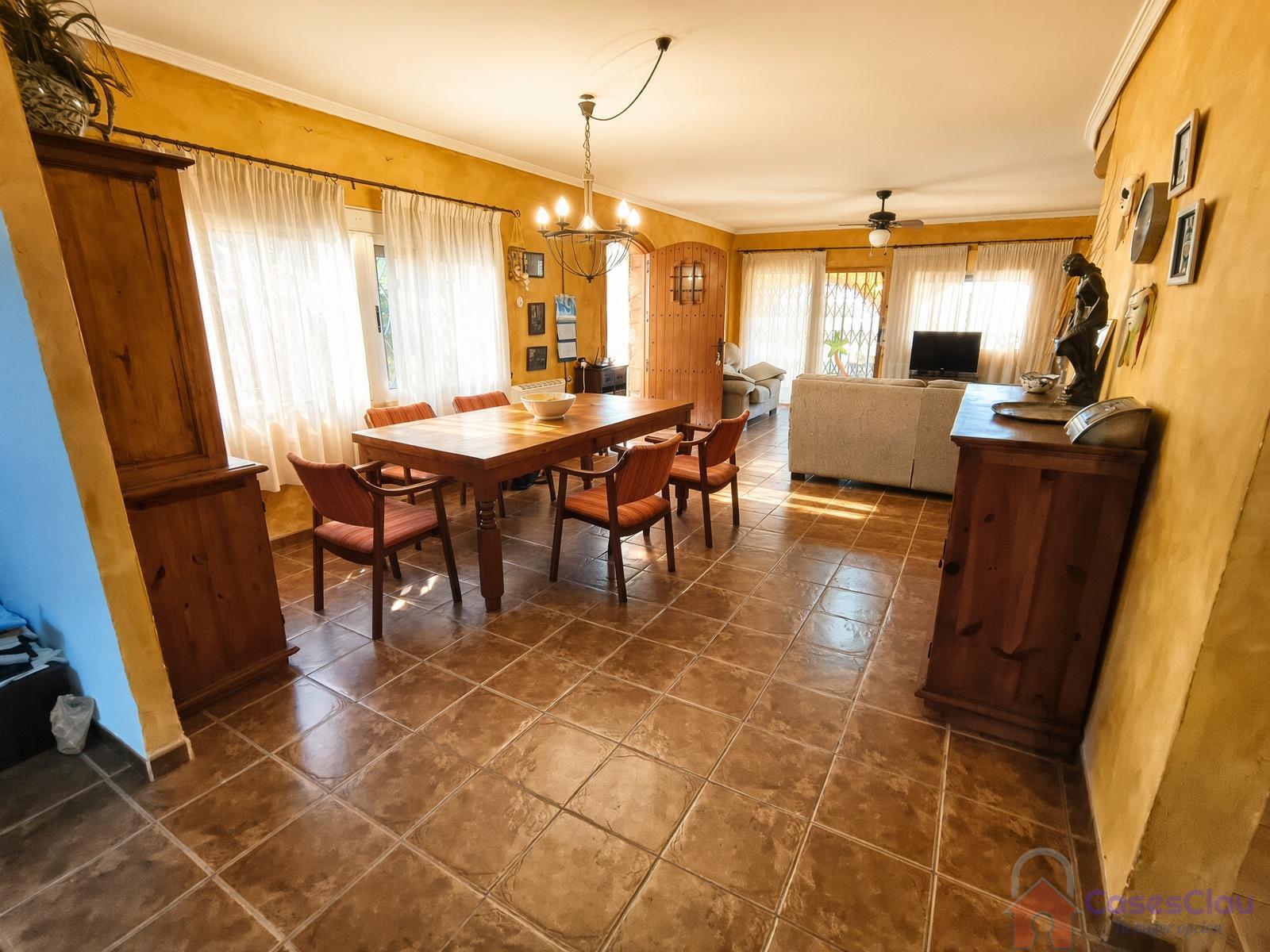 Venta de casa en Borriol