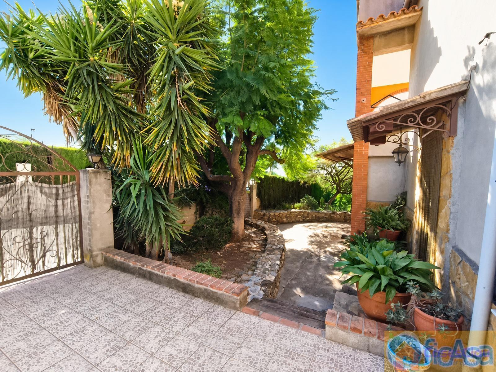 Venta de casa en Borriol