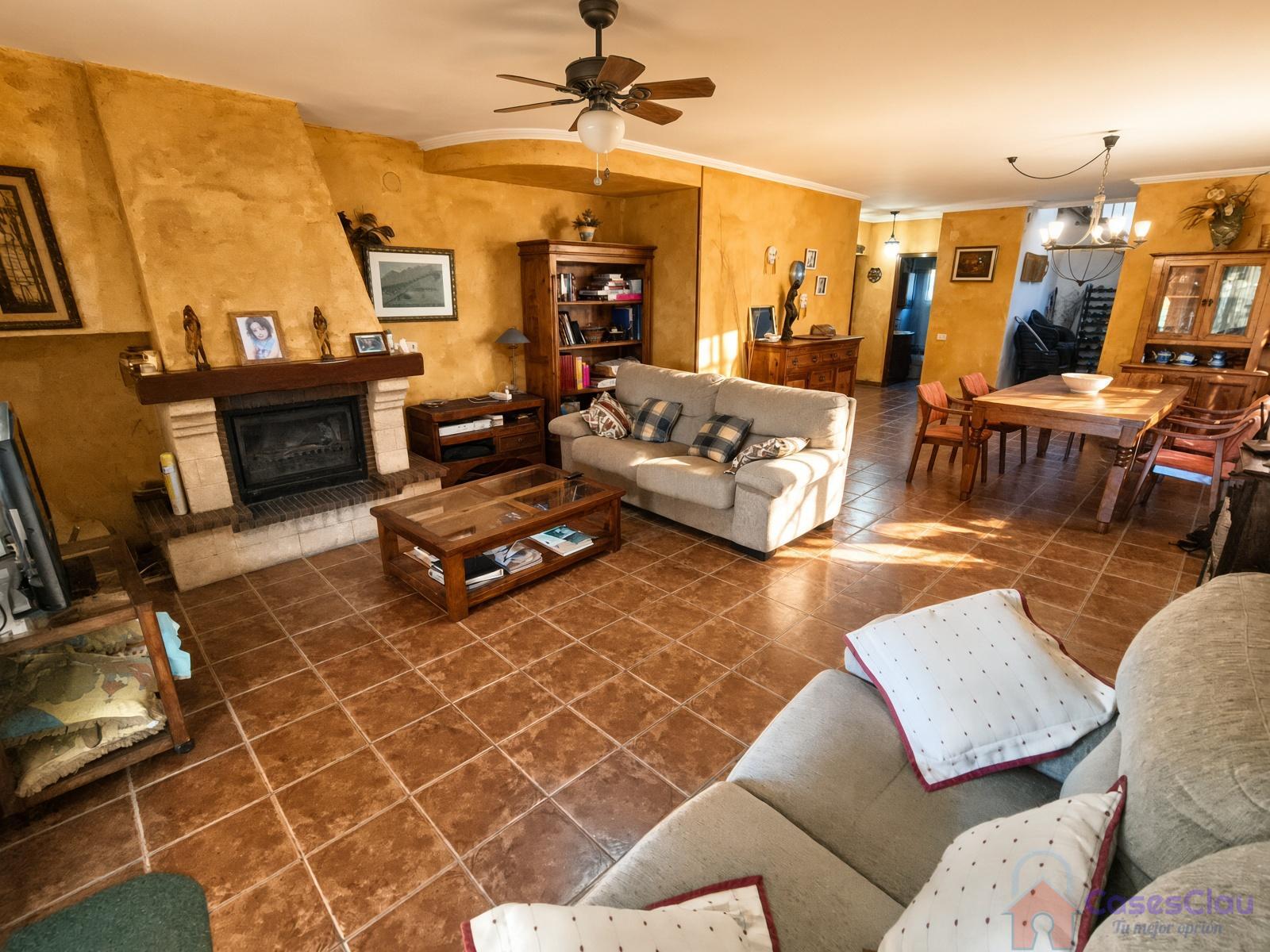 Venta de casa en Borriol