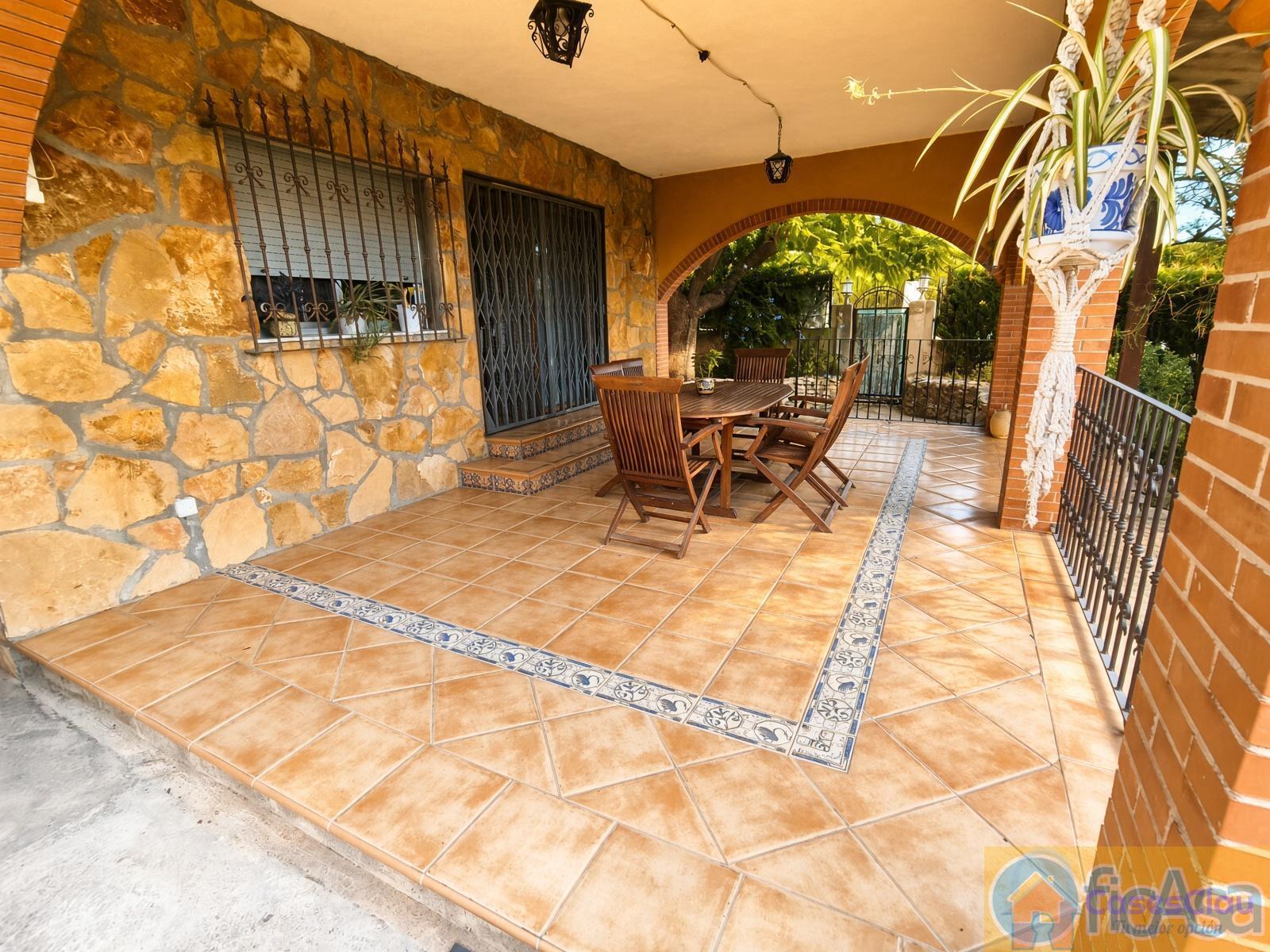 Venta de casa en Borriol