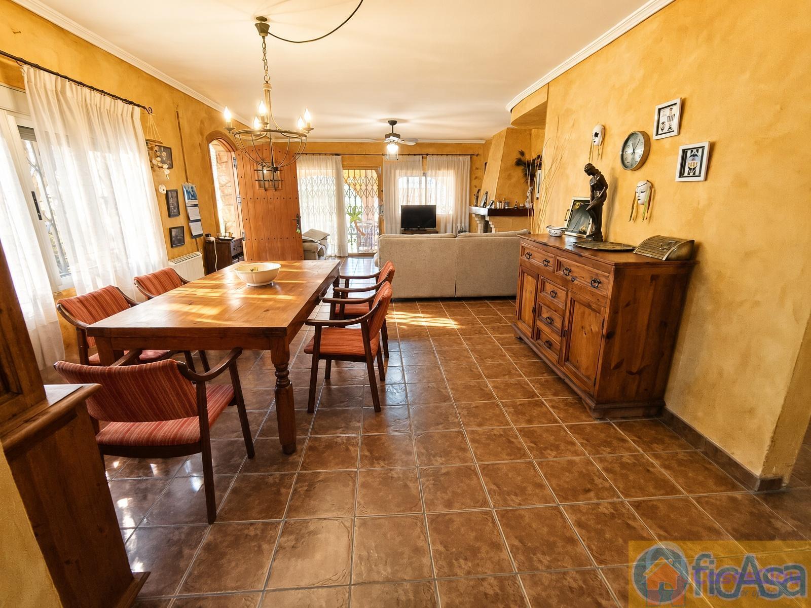 Venta de casa en Borriol