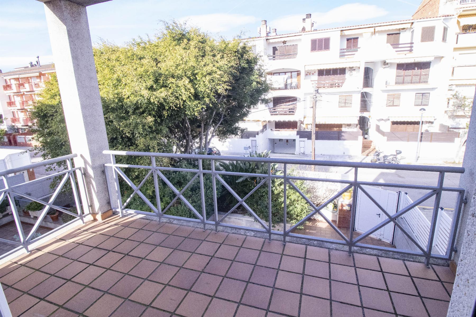 Venta de casa en Coma - Ruga