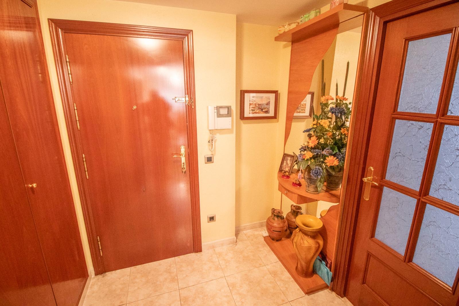 Venta de apartamento en Coma - Ruga