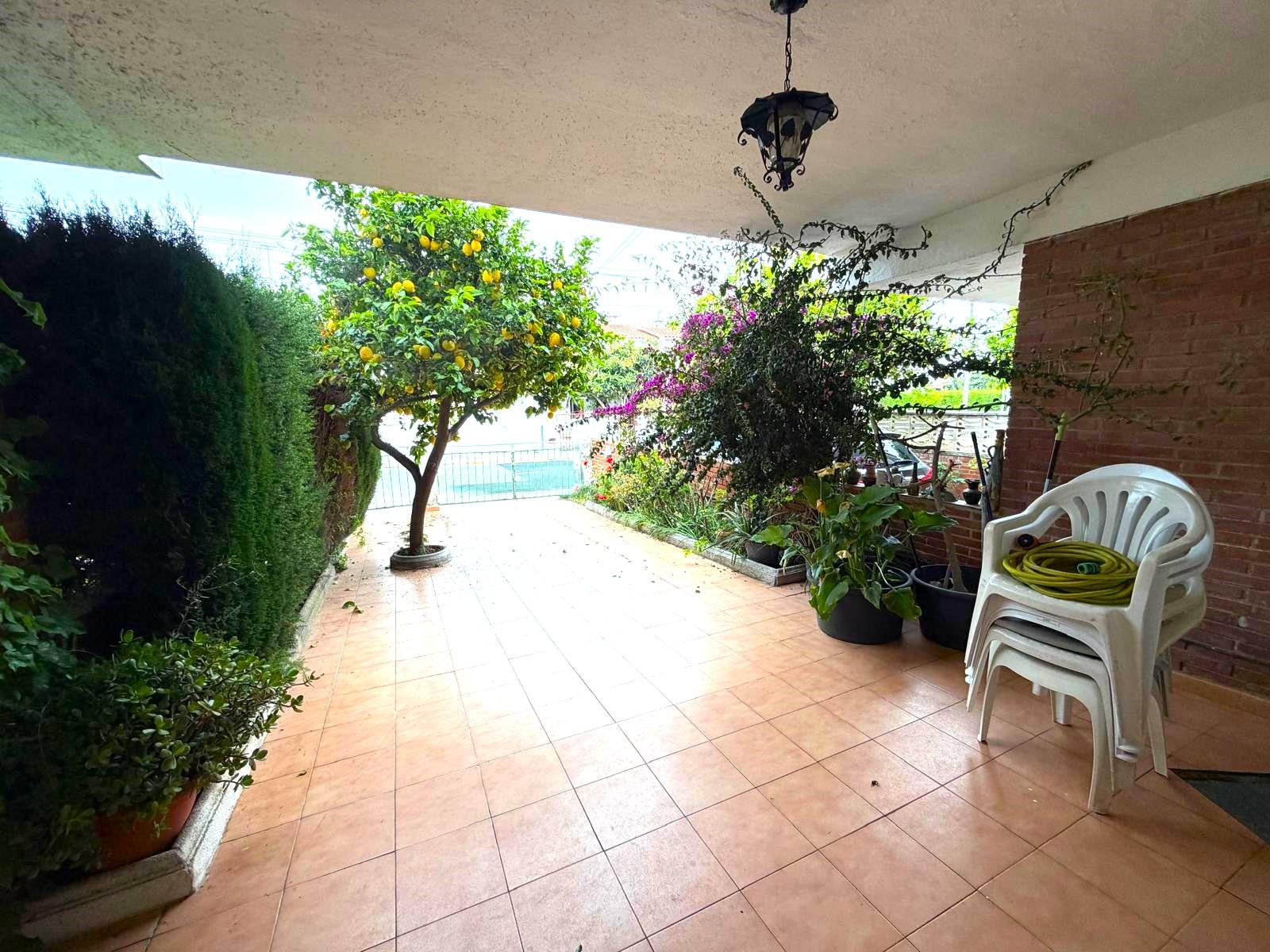 Venta de casa en Coma - Ruga