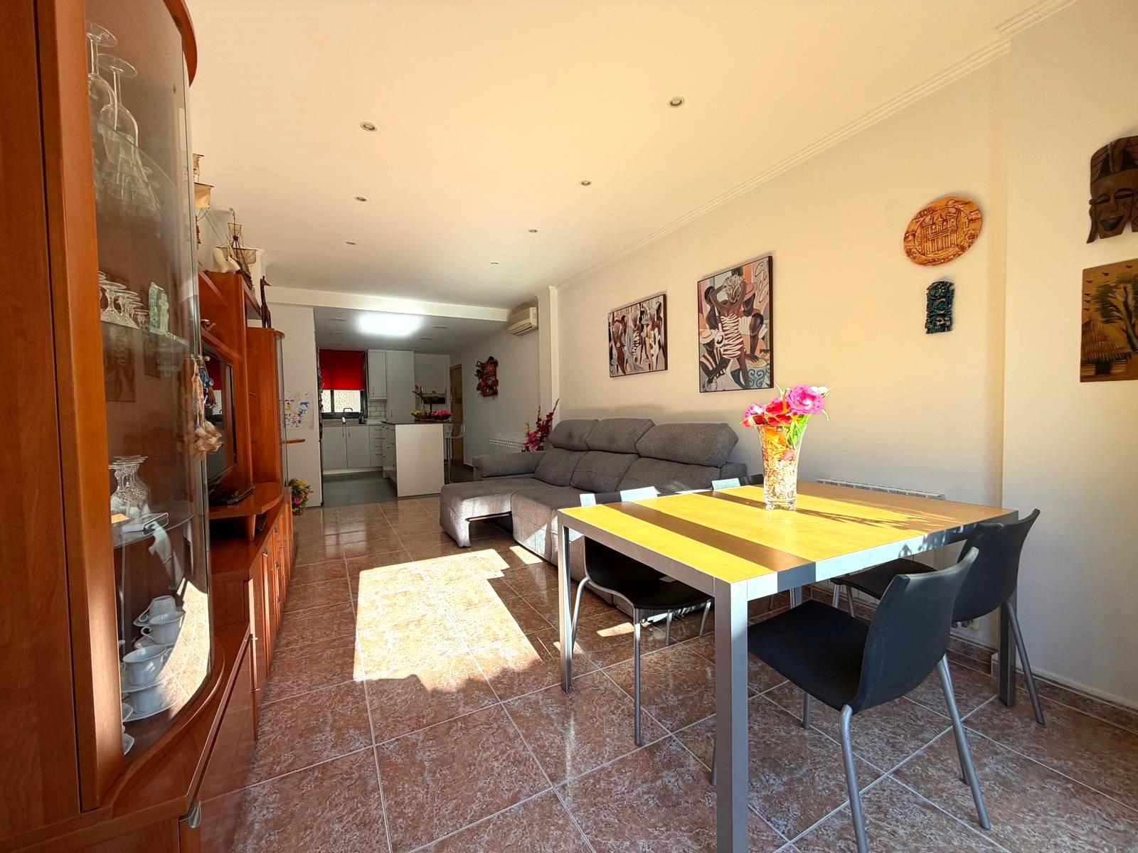 Venta de apartamento en Coma - Ruga