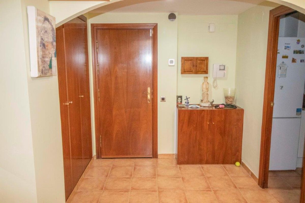Venta de planta baja en Coma - Ruga