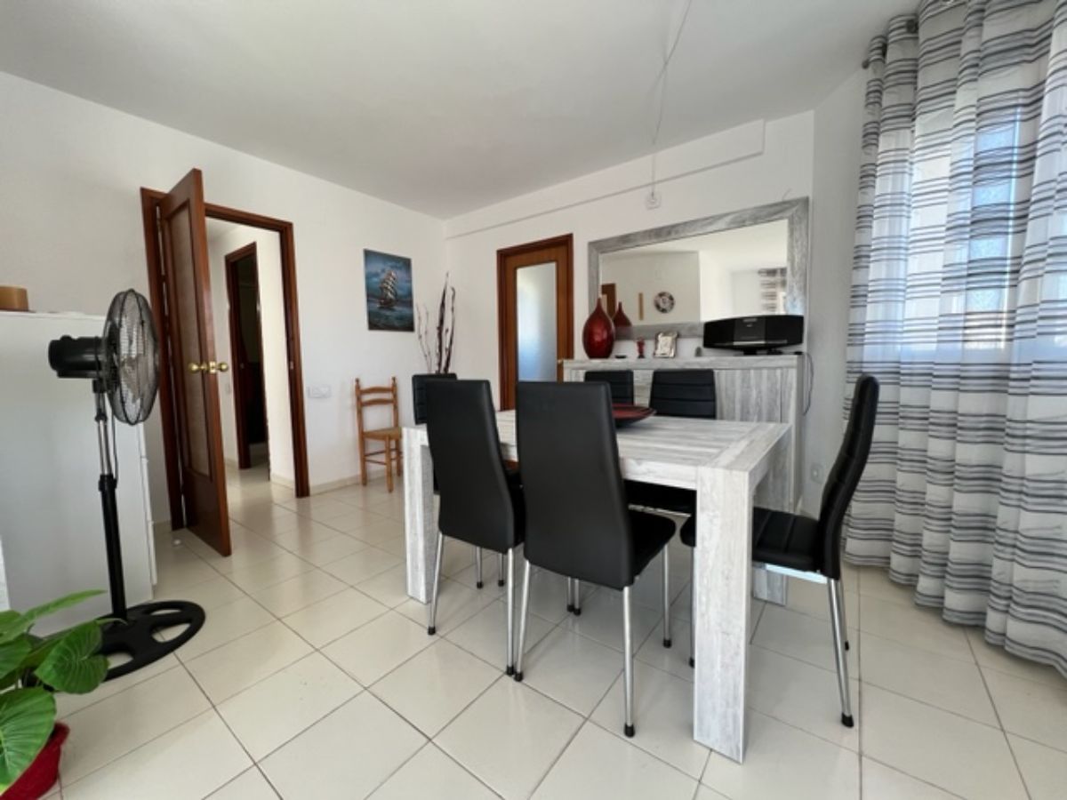 For sale of apartment in Coma - Ruga