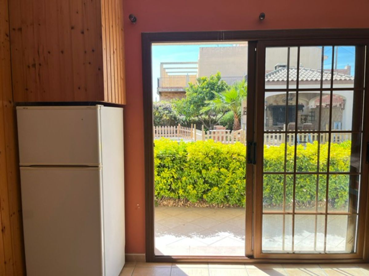 For sale of house in Roda de Barà