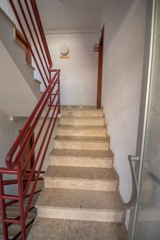 For sale of apartment in Coma - Ruga