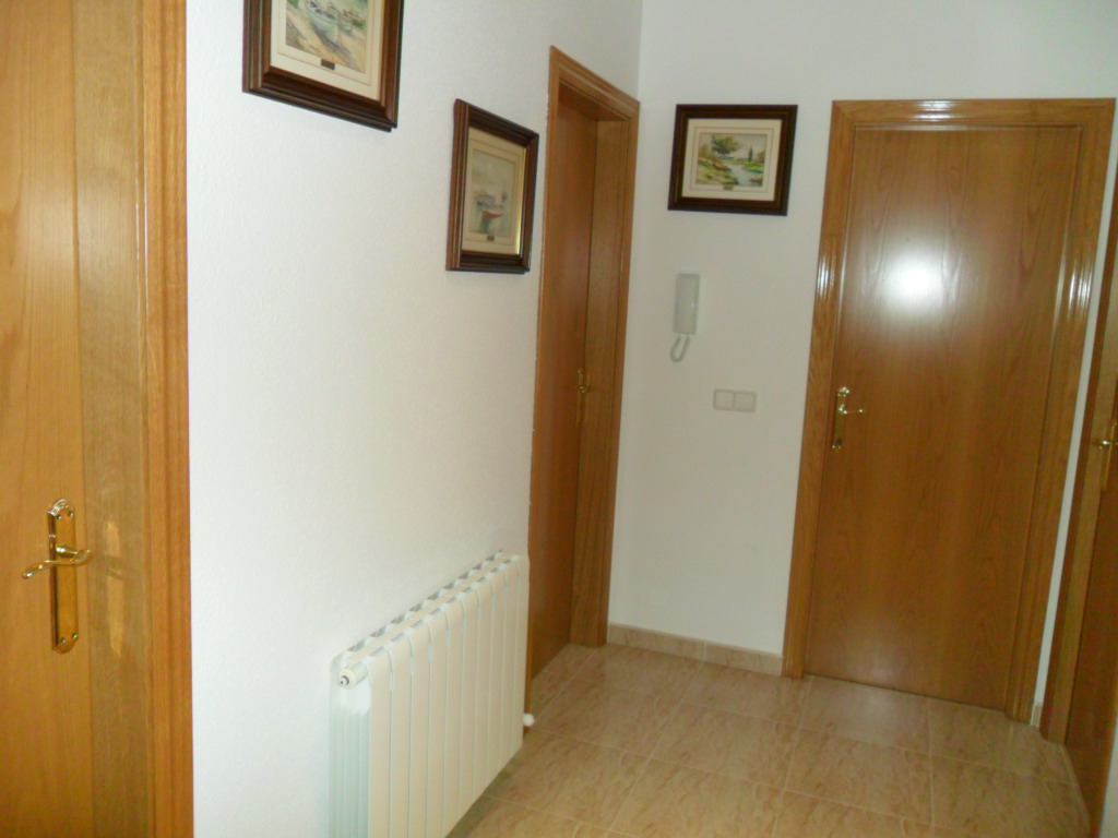 For sale of house in Coma - Ruga