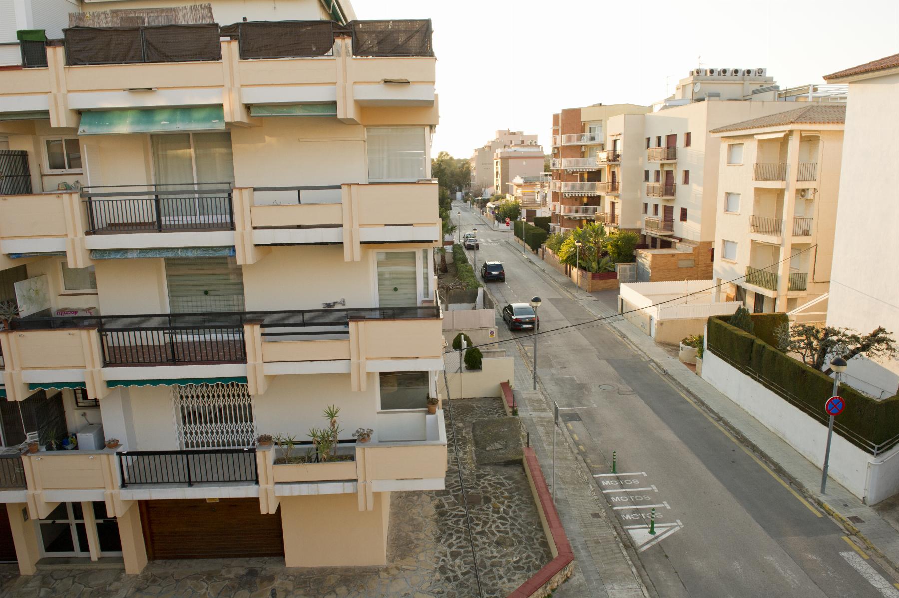 For sale of apartment in Coma - Ruga