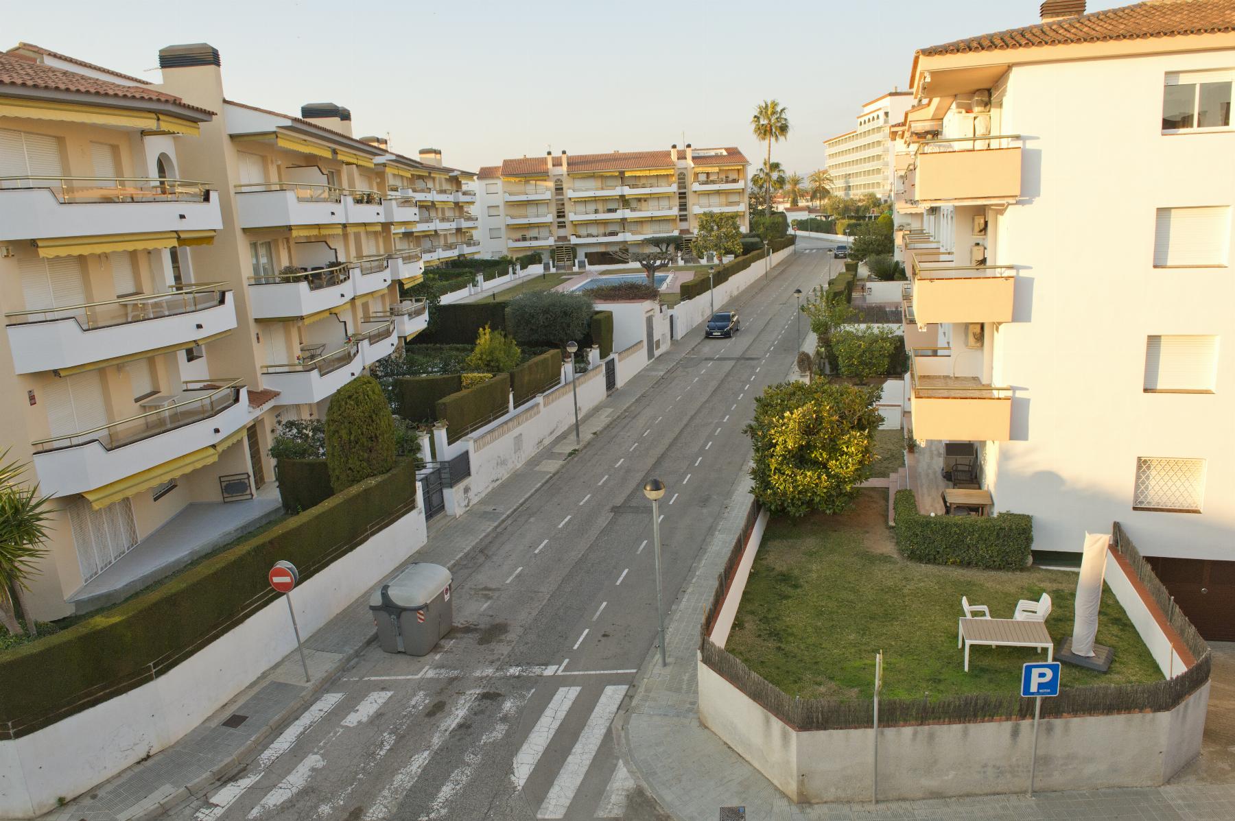 For sale of apartment in Coma - Ruga