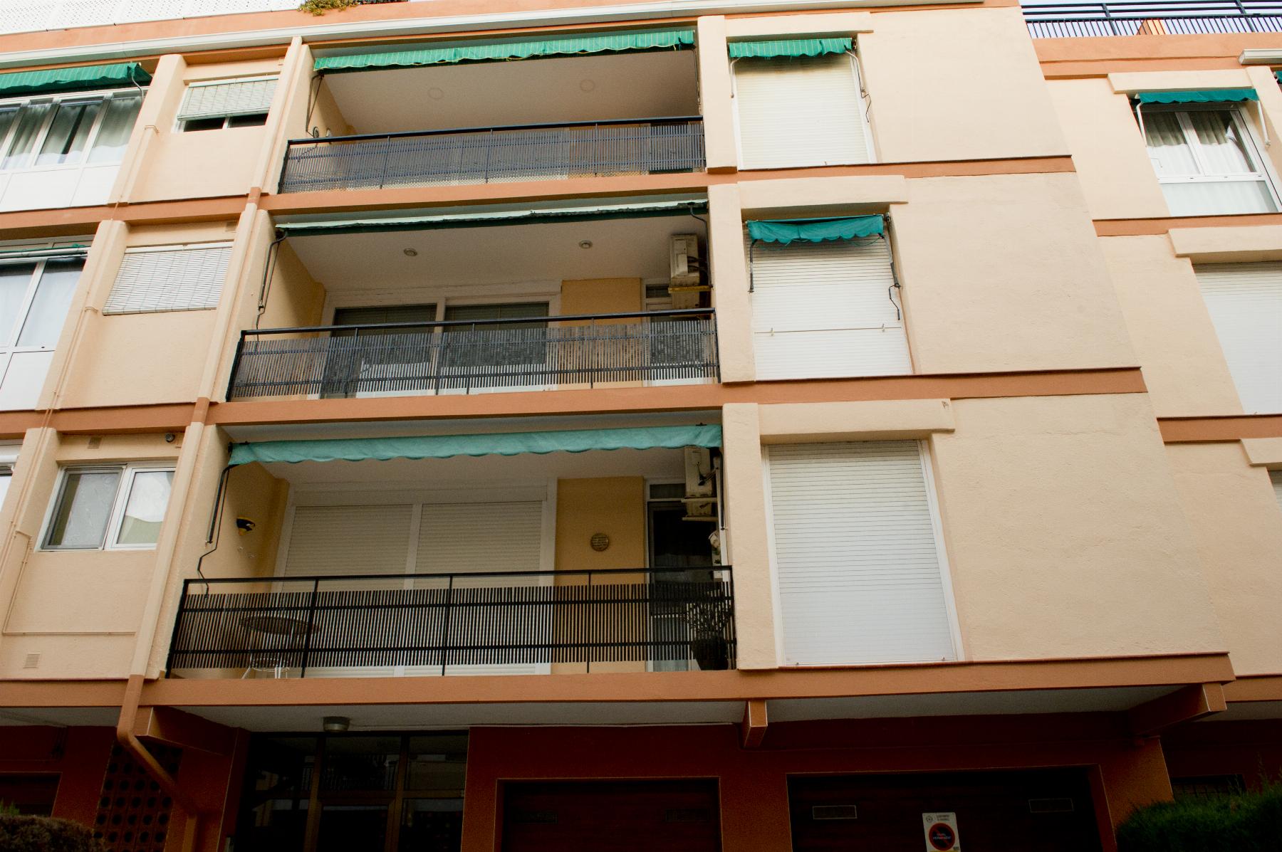 For sale of apartment in Coma - Ruga