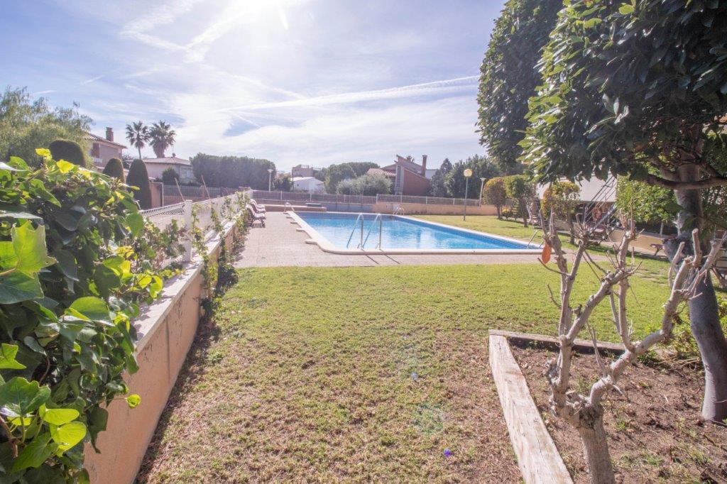 Venta de apartamento en Coma - Ruga