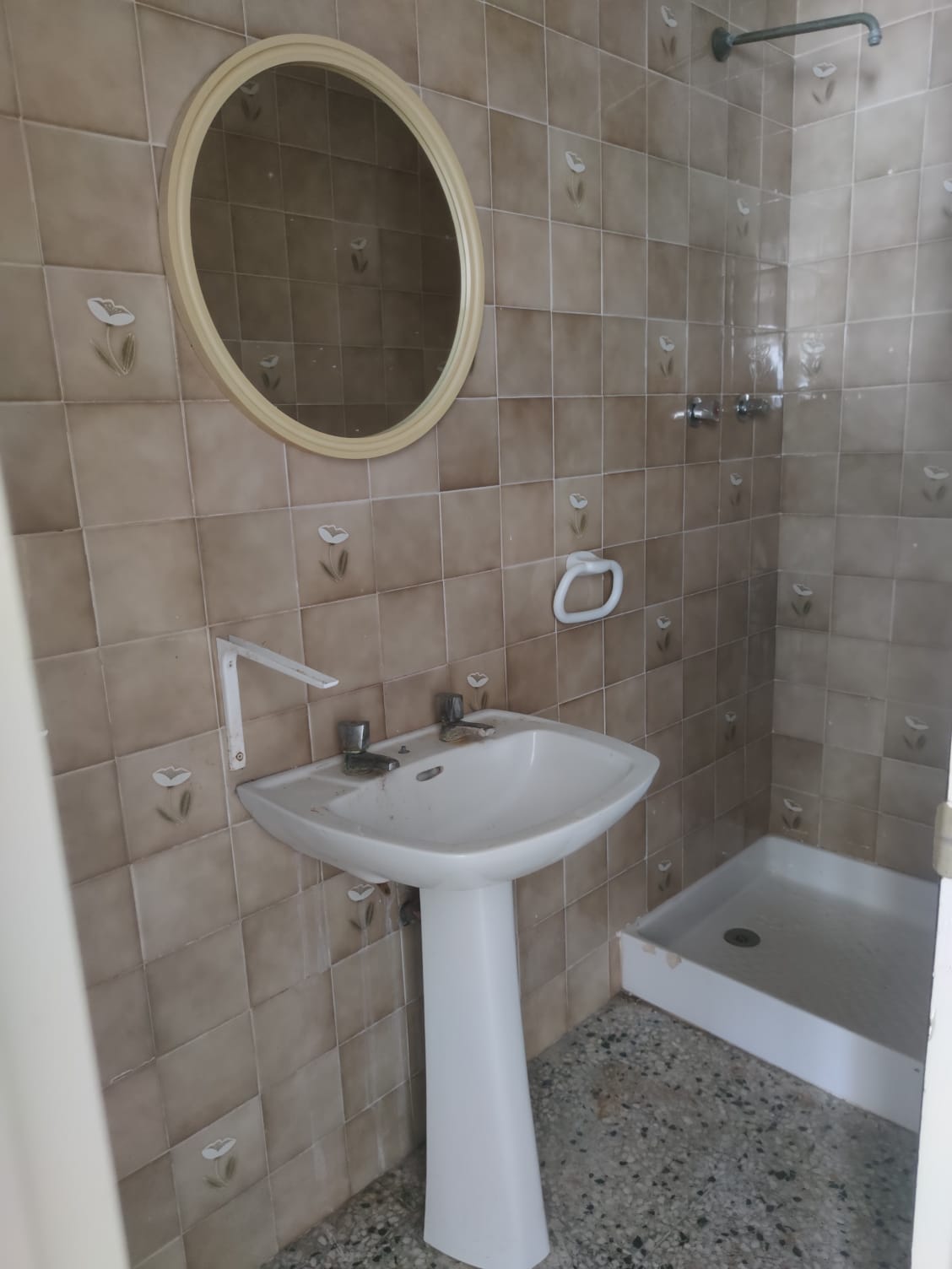 For sale of commercial in Coma - Ruga