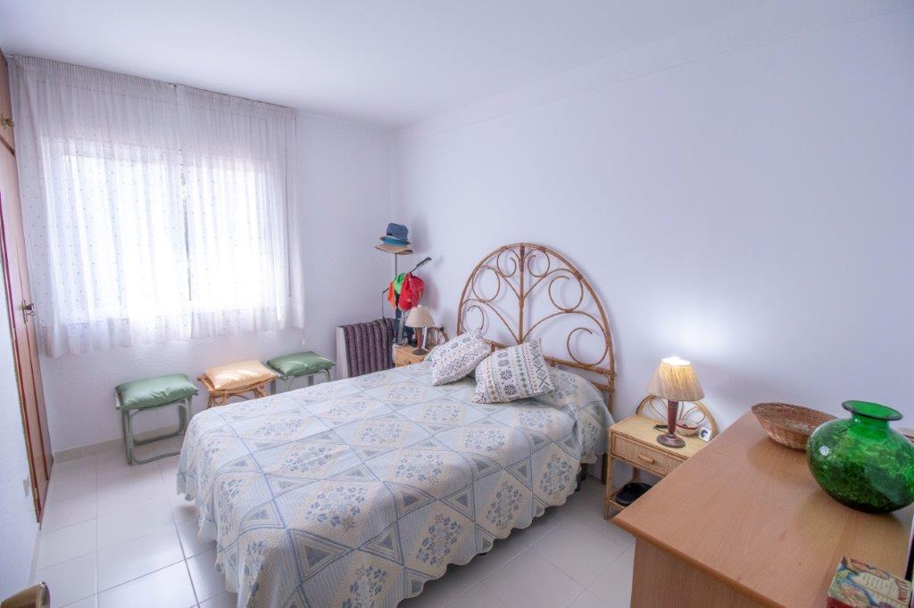 For sale of apartment in Coma - Ruga