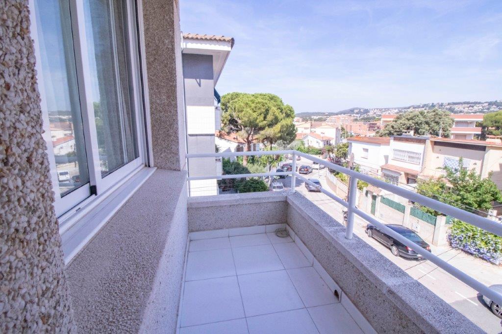 Venta de apartamento en Coma - Ruga