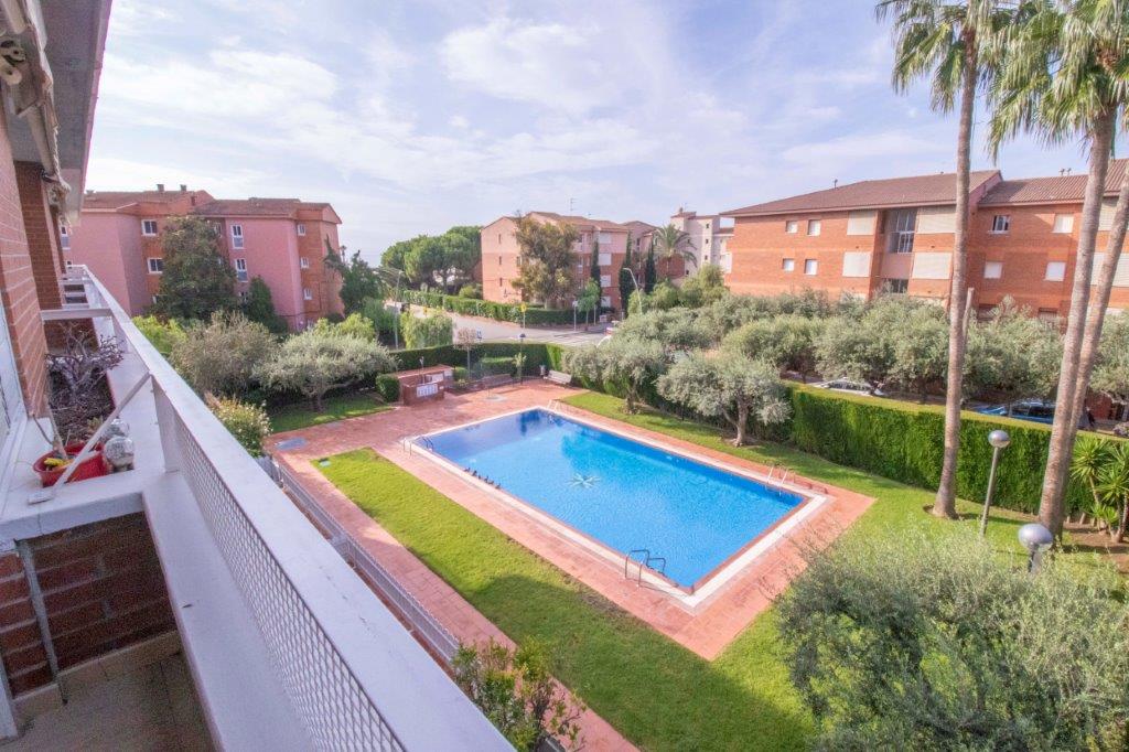 Venta de apartamento en Coma - Ruga