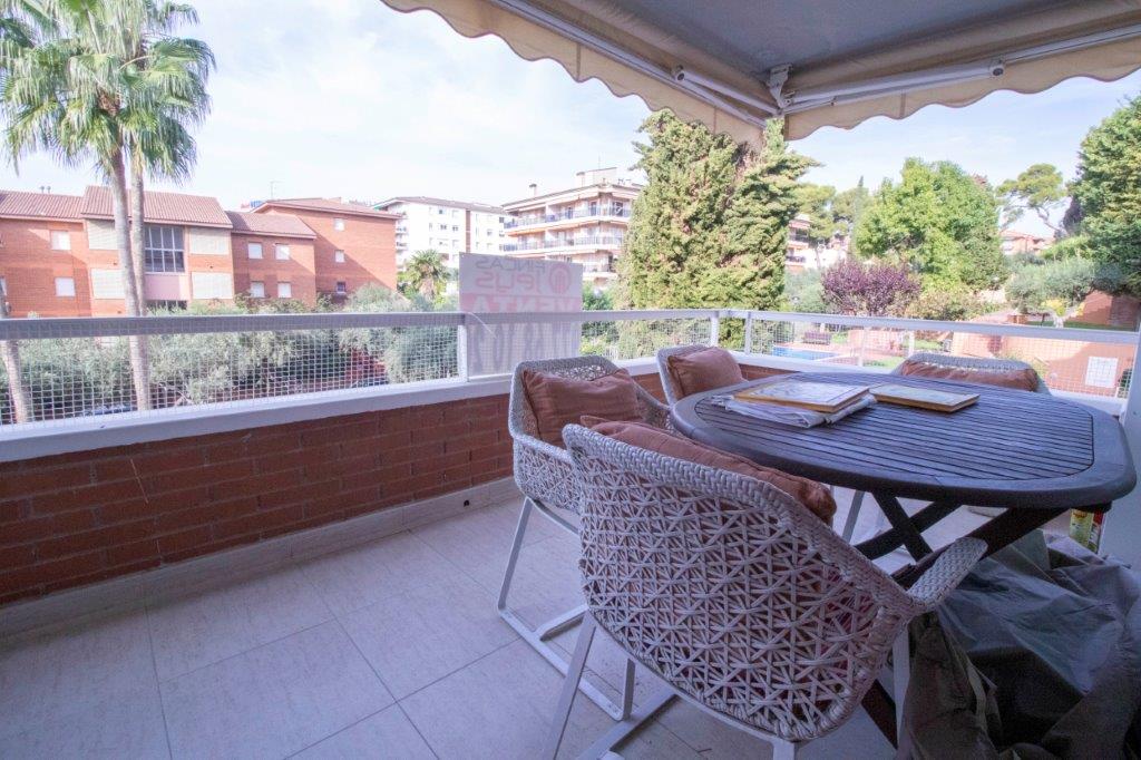 Venta de apartamento en Coma - Ruga