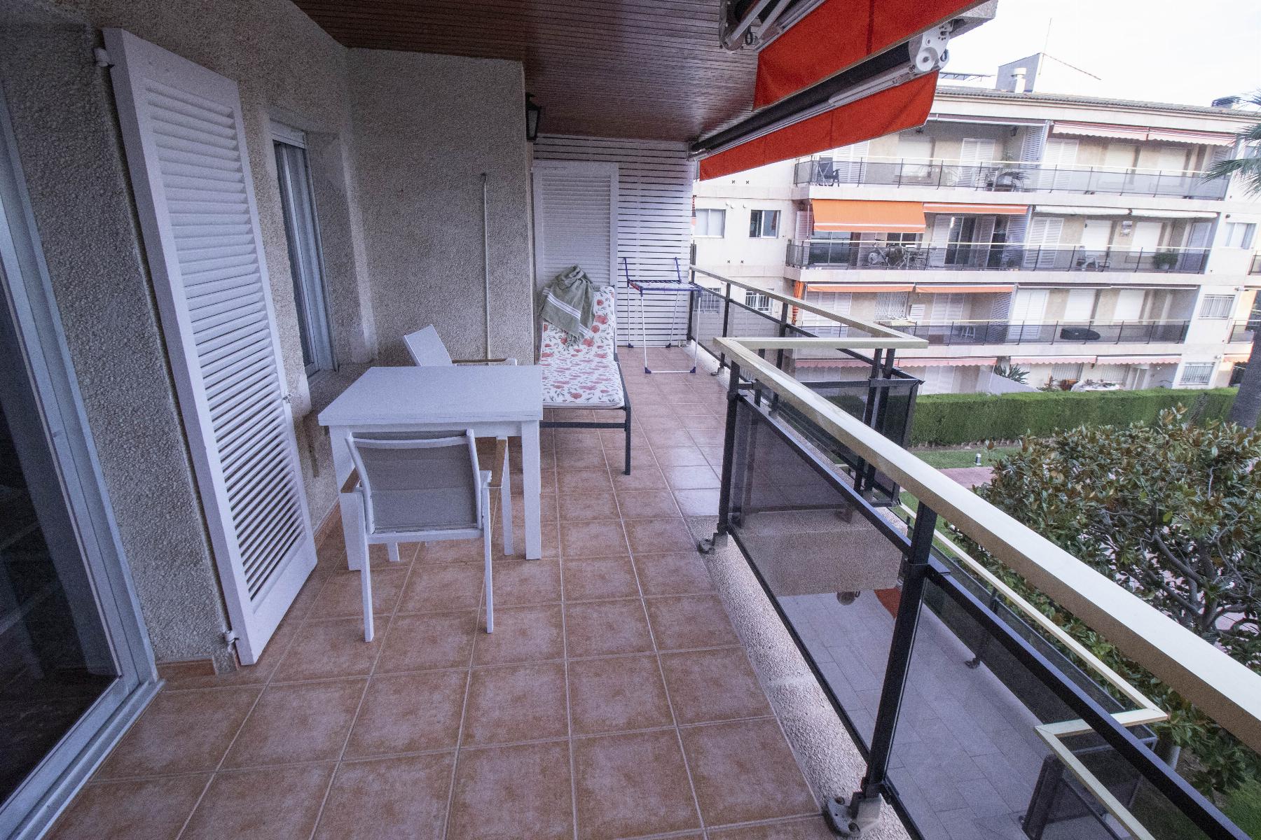 For sale of apartment in Coma - Ruga
