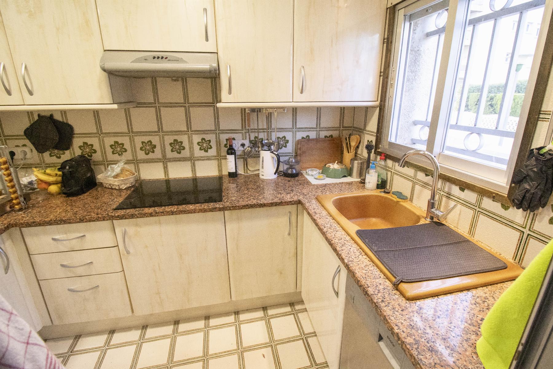 For sale of apartment in Coma - Ruga