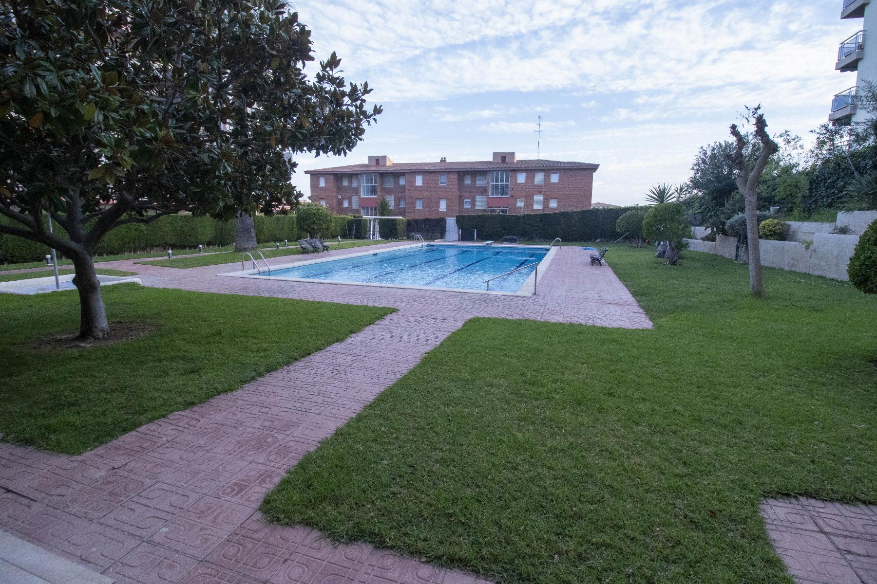 For sale of apartment in Coma - Ruga