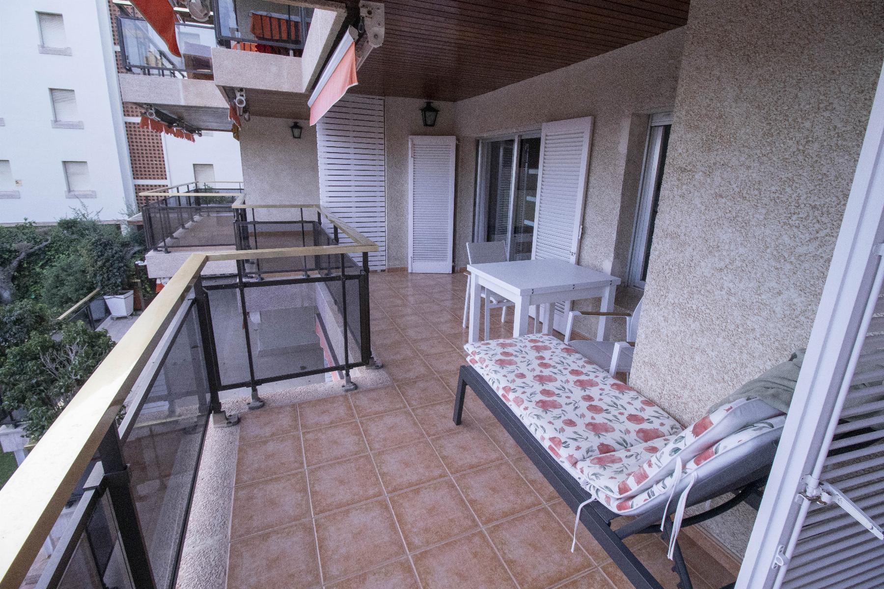 For sale of apartment in Coma - Ruga