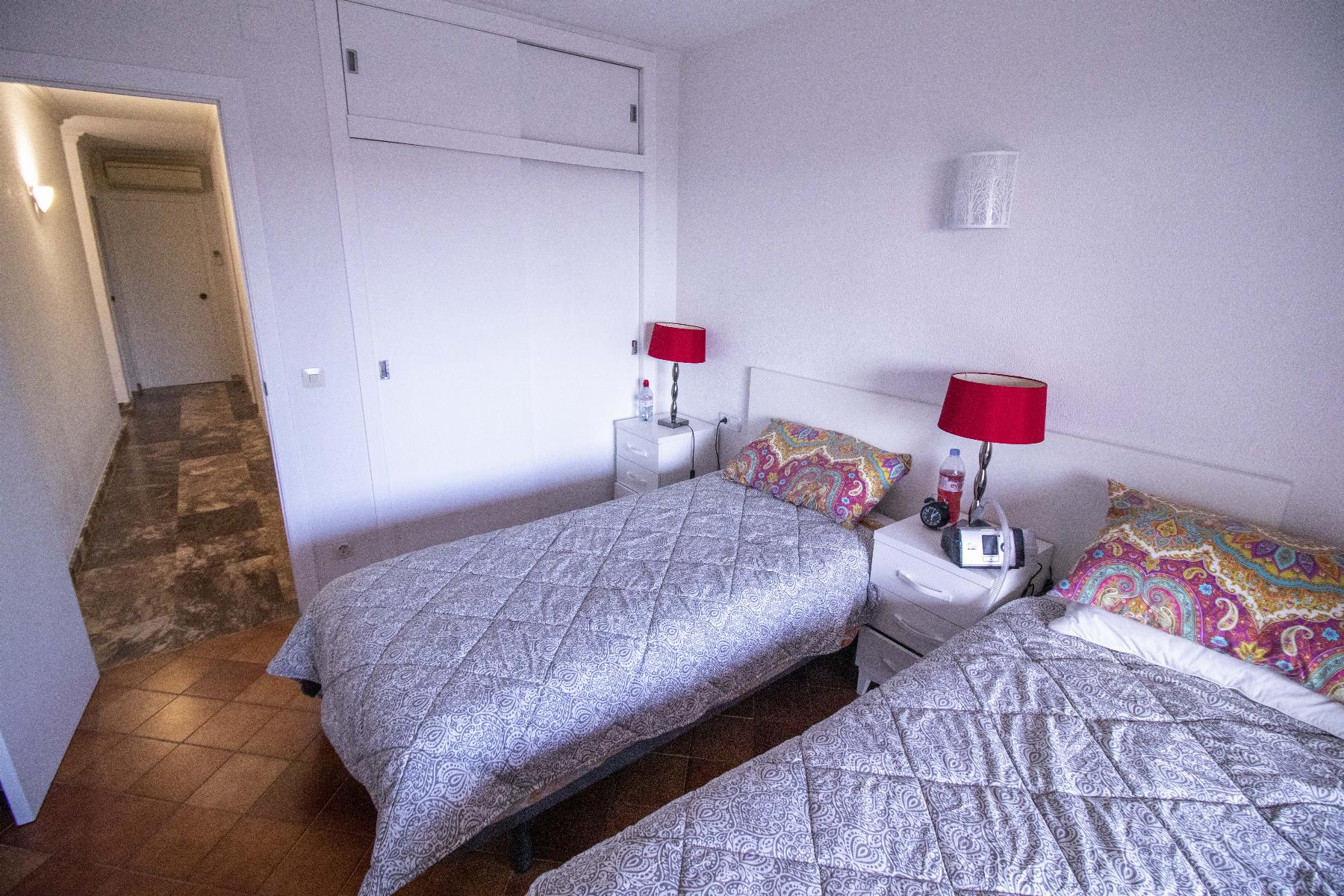 For sale of apartment in Coma - Ruga