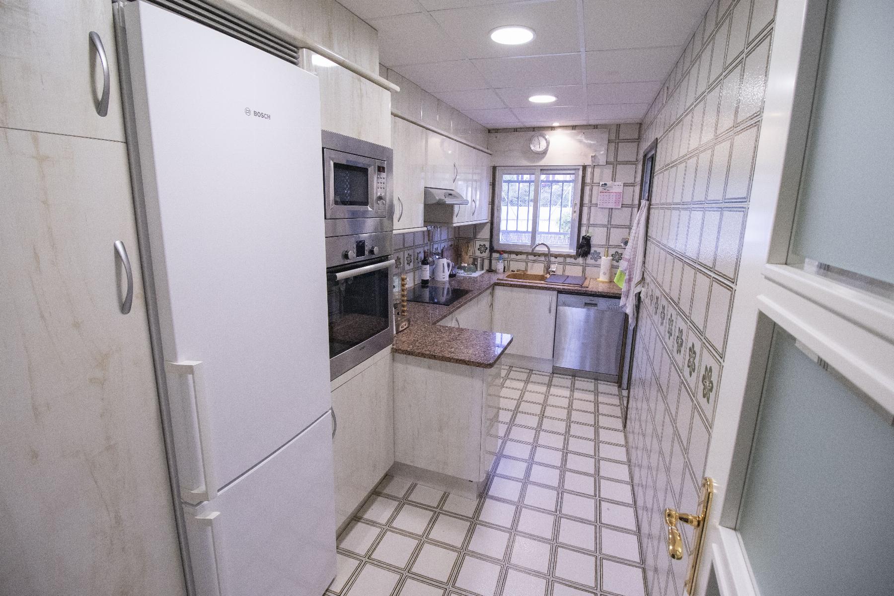 For sale of apartment in Coma - Ruga