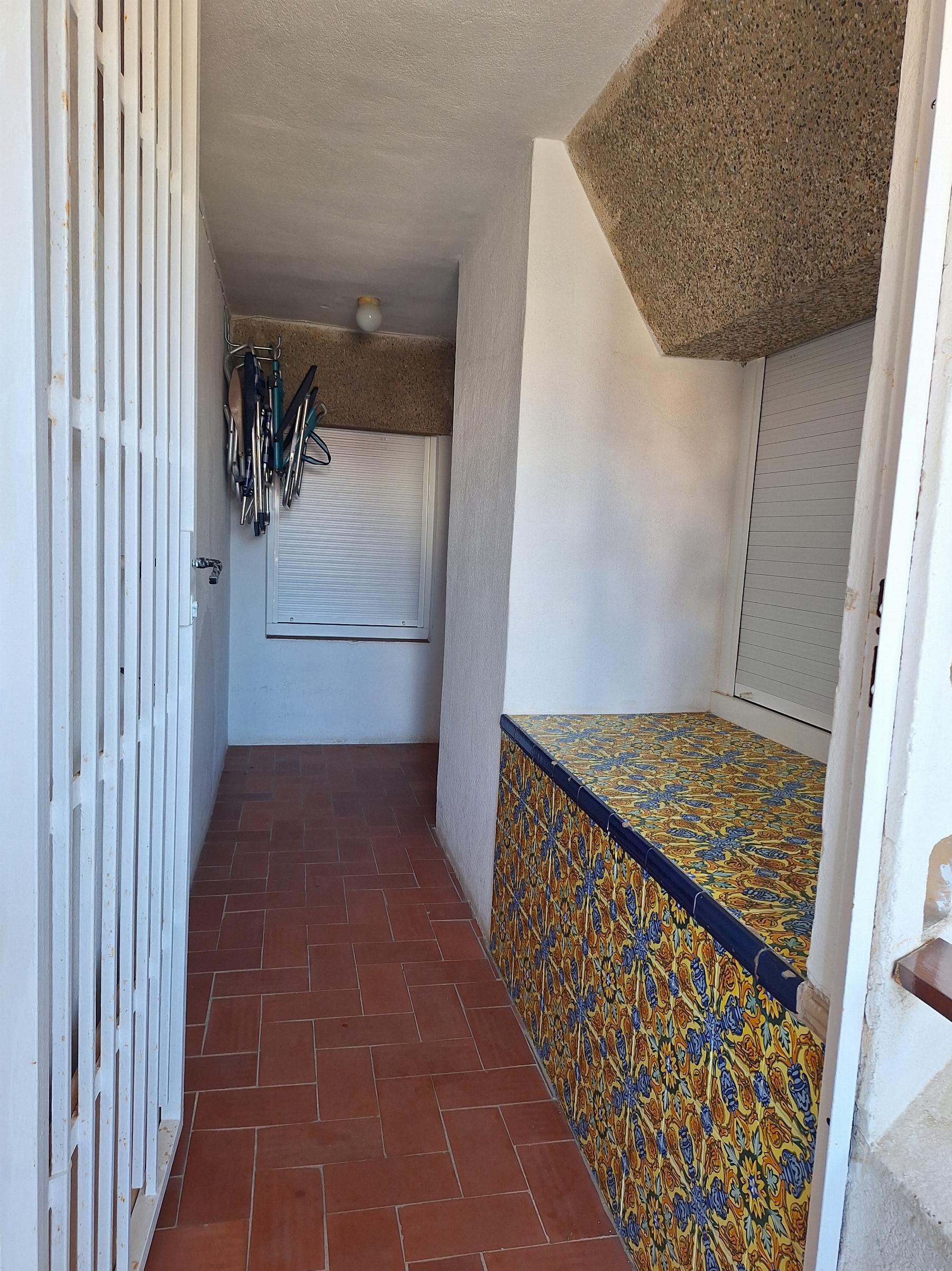 For sale of apartment in Coma - Ruga