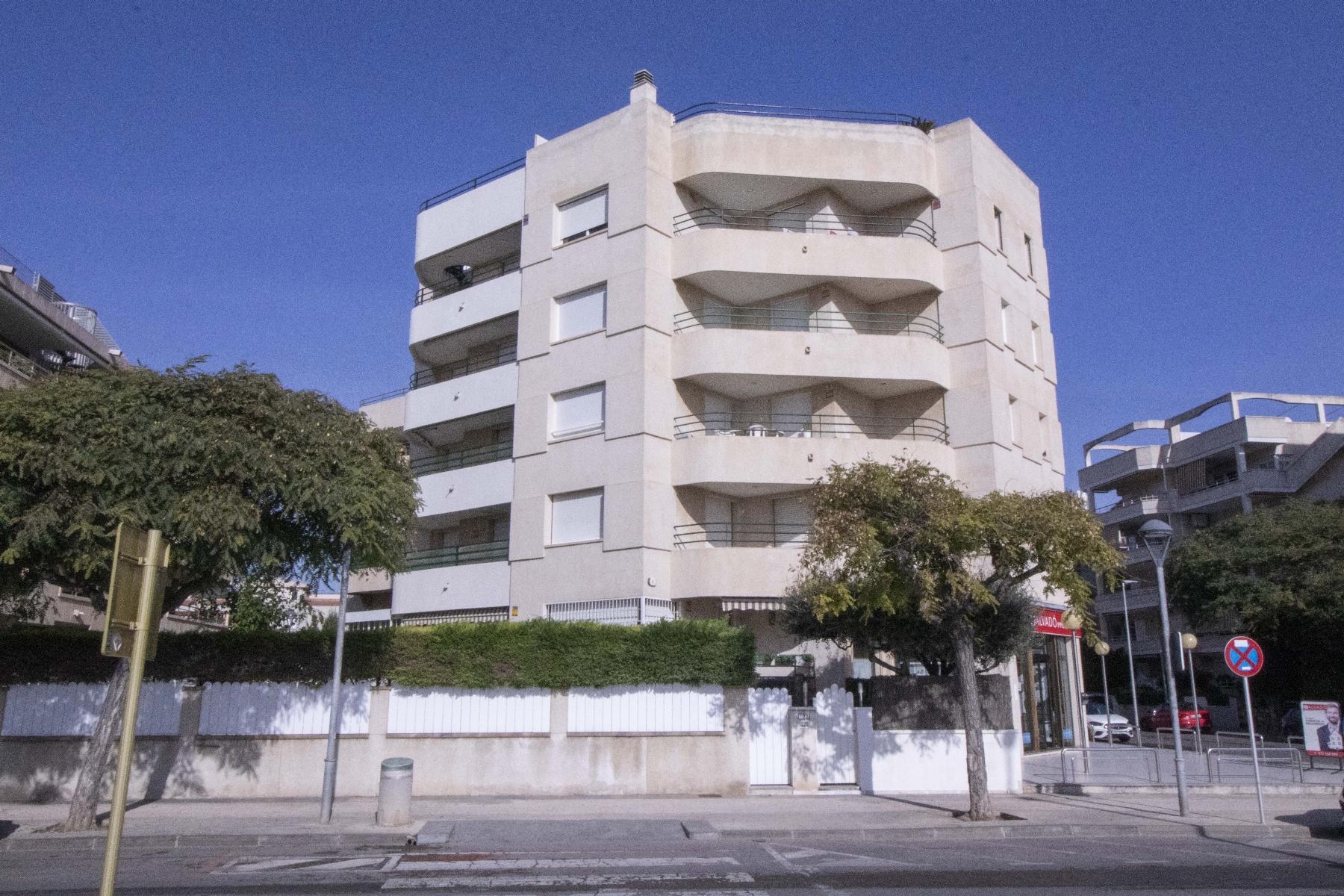 For sale of apartment in Segur de Calafell