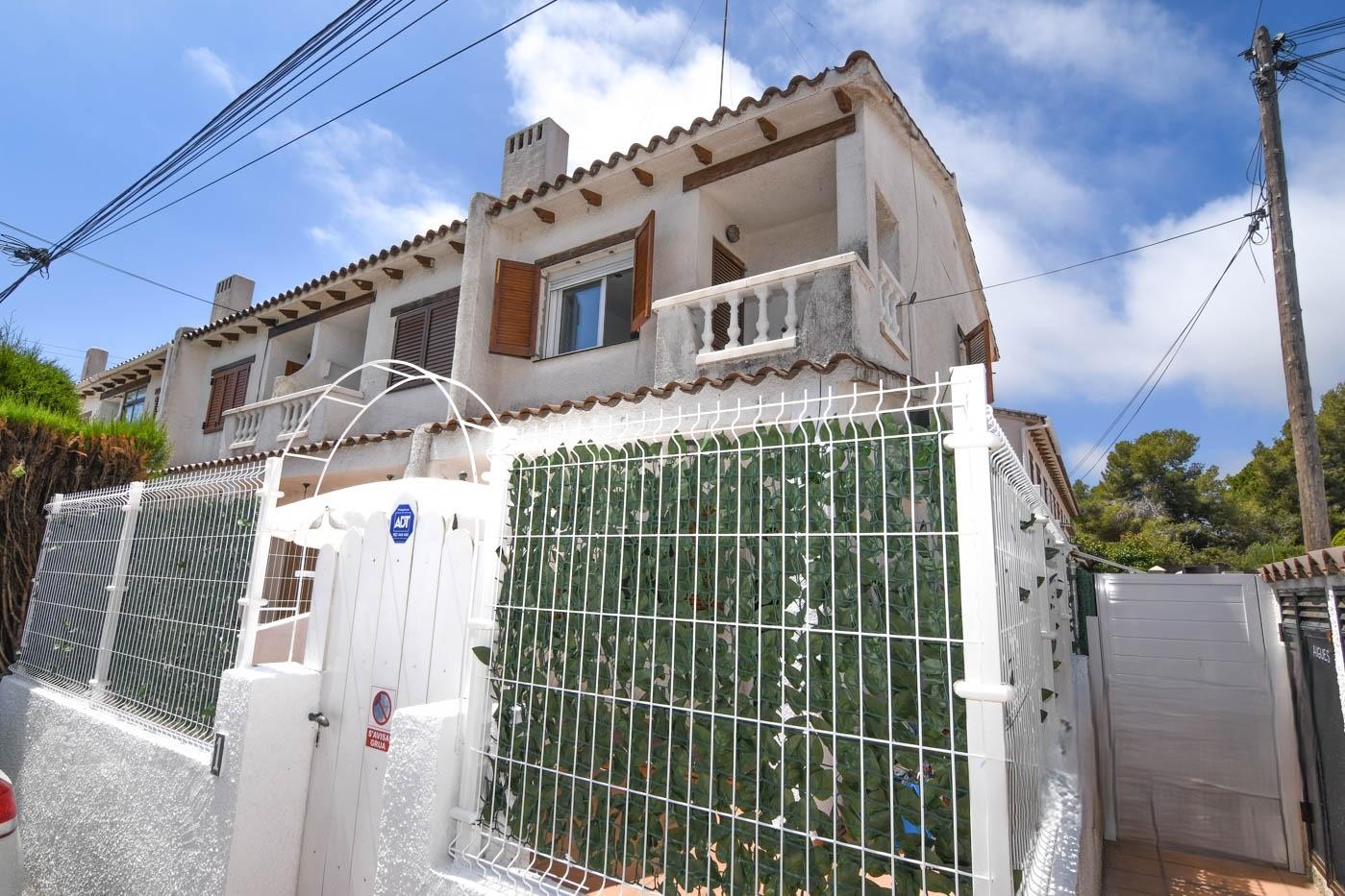 Venta de casa en Coma - Ruga