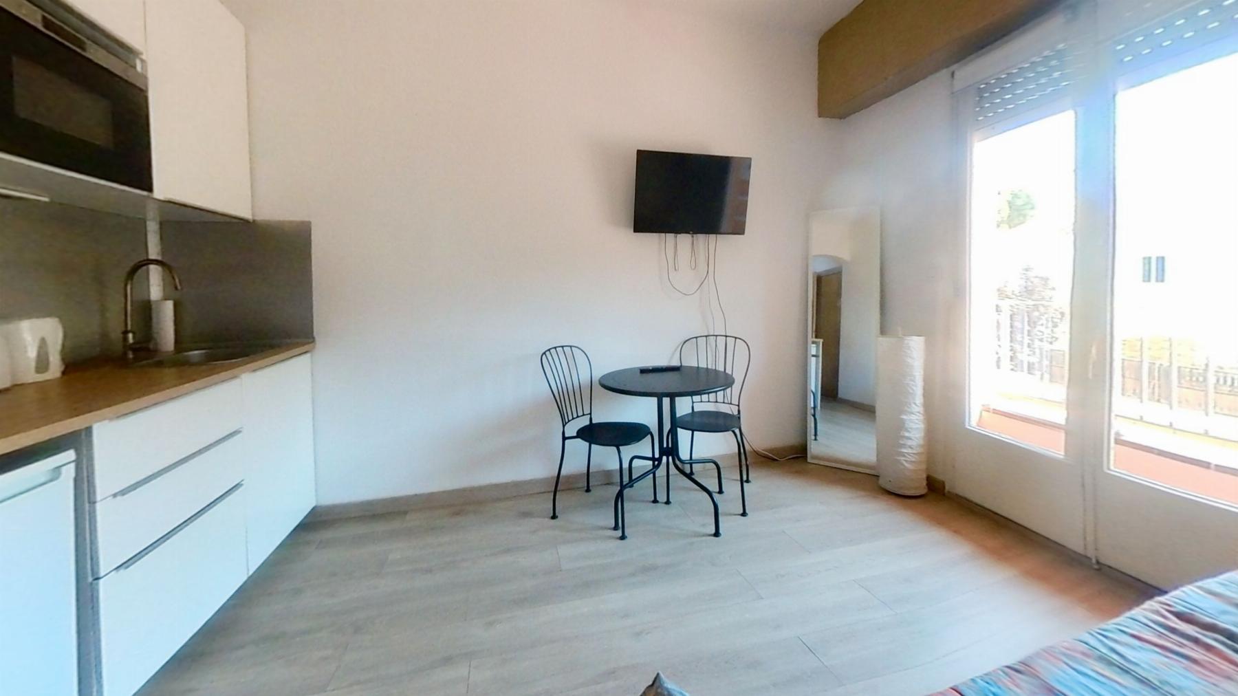 Venta de estudio en Coma - Ruga