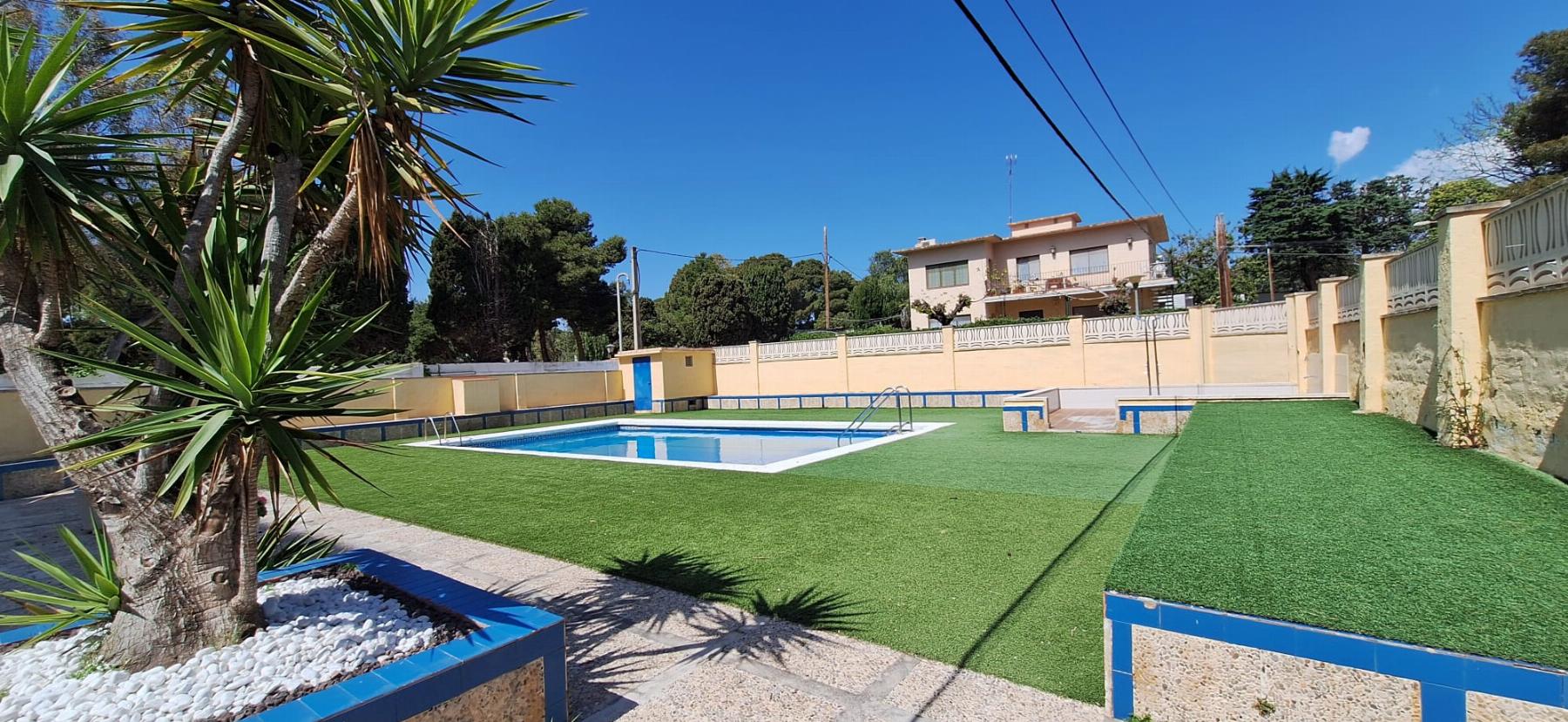 Venta de estudio en Coma - Ruga