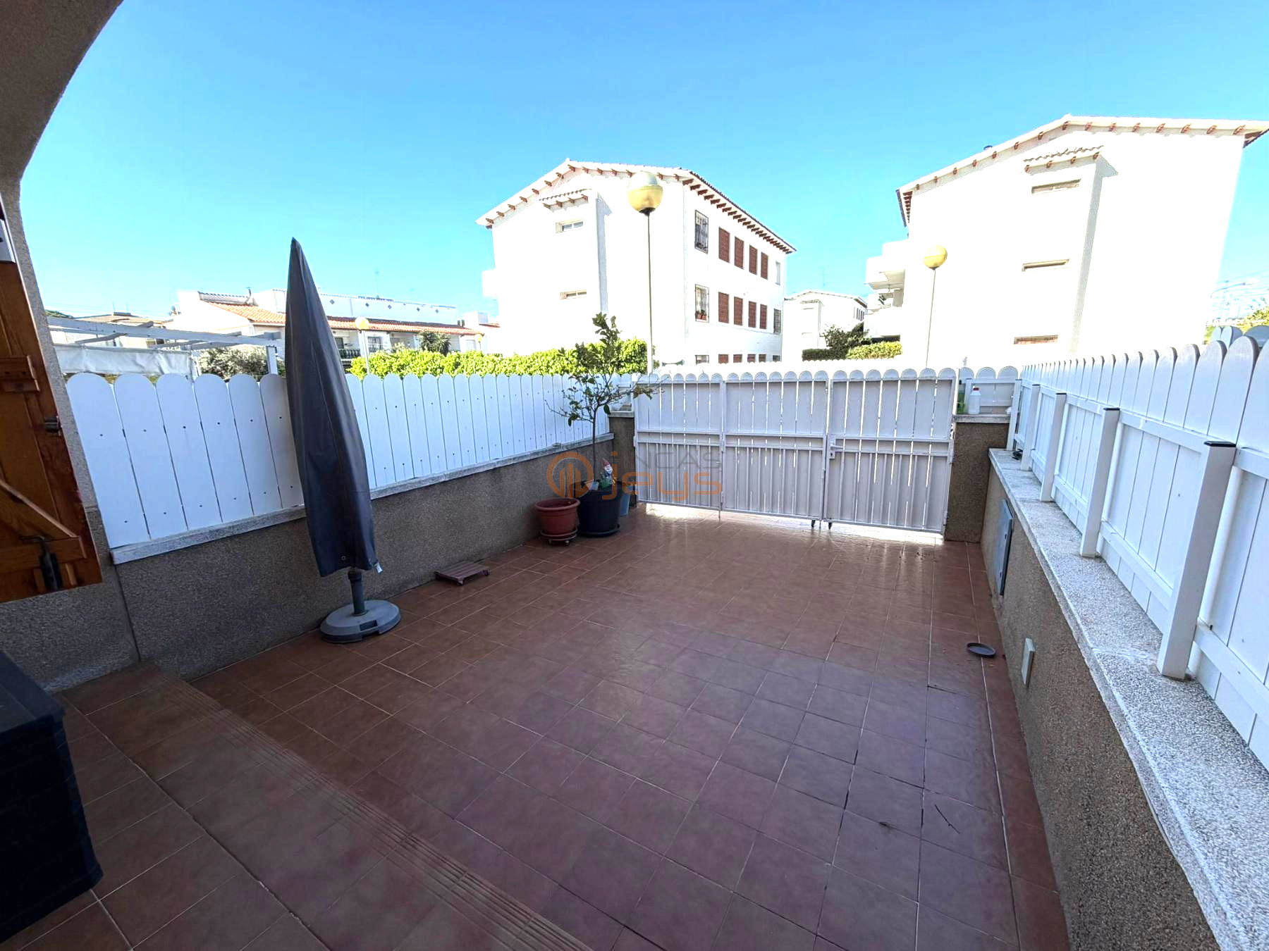 Venta de casa en Coma - Ruga