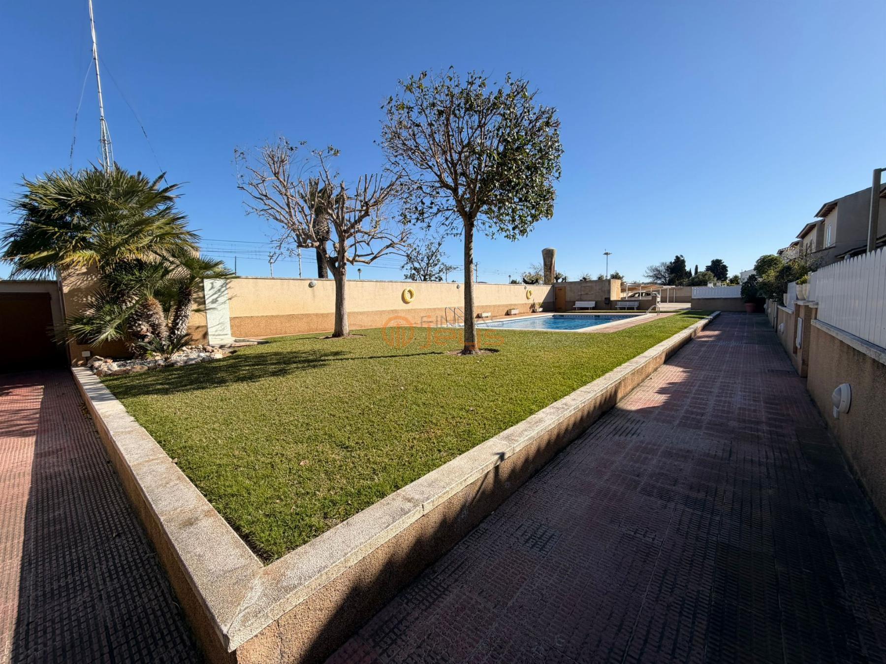 Venta de casa en Coma - Ruga